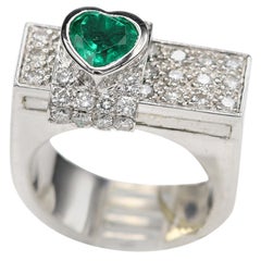 Heart Shape Emerald Ring 0.90 Carat 18 Karat White Gold Sliding Moving Design