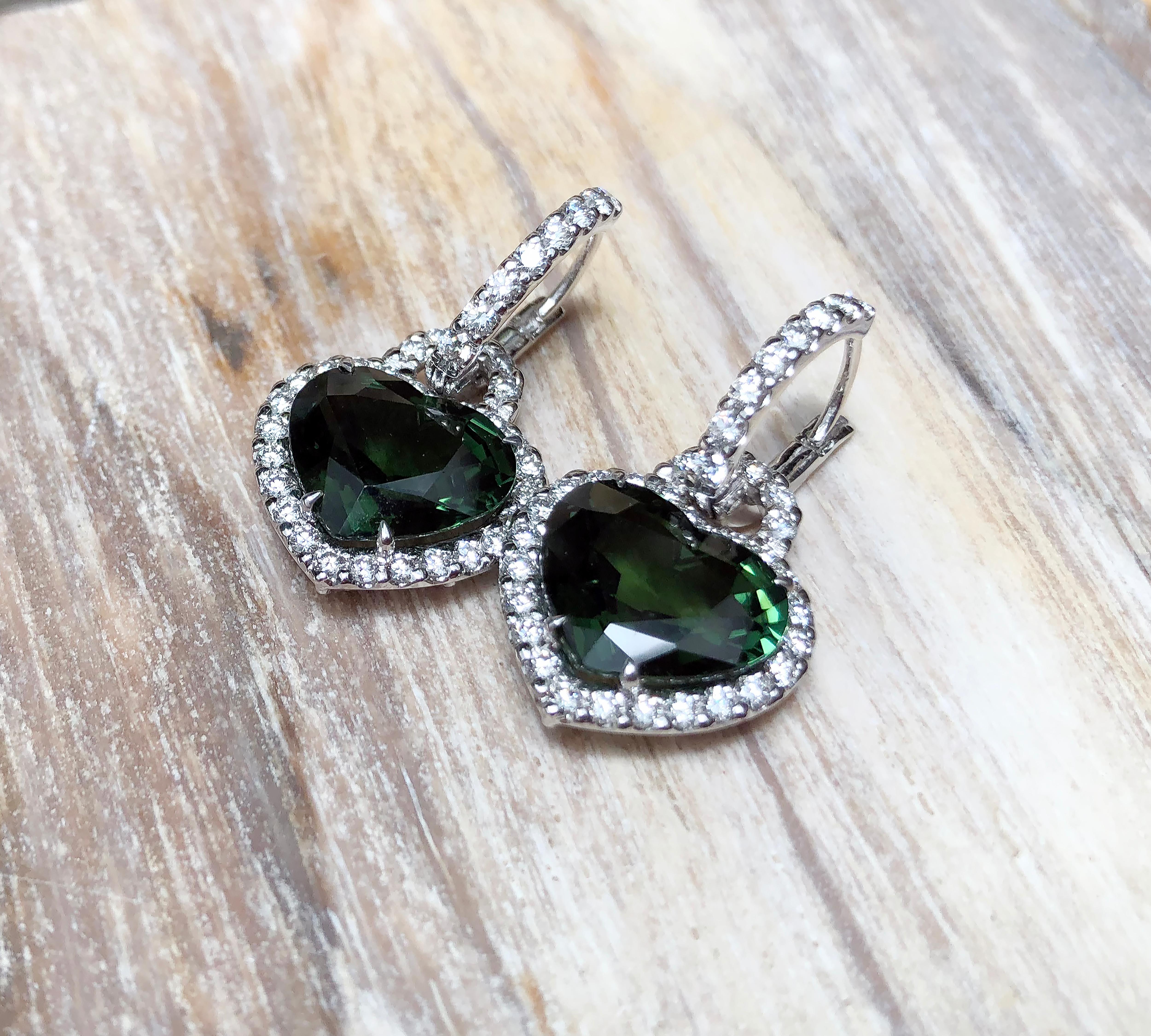 Contemporary Heart Shape Green Tourmaline with Diamond Earrings Set in 18 Karat White Gold For Sale