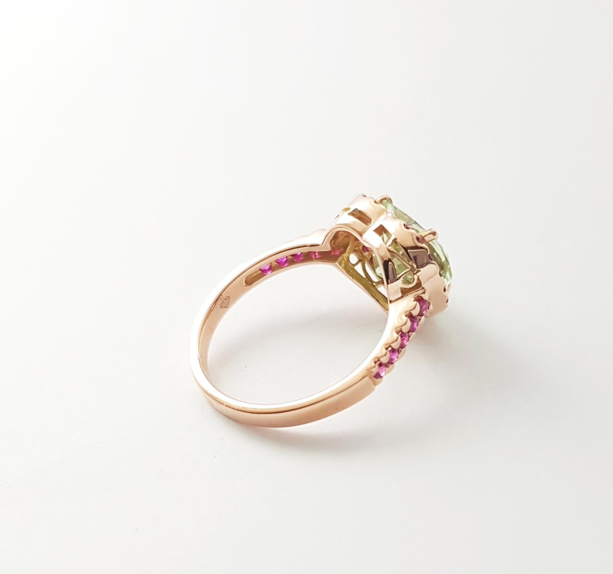 Anello con tormalina verde e rubino a forma di cuore con montatura in oro rosa 18 carati in vendita 6