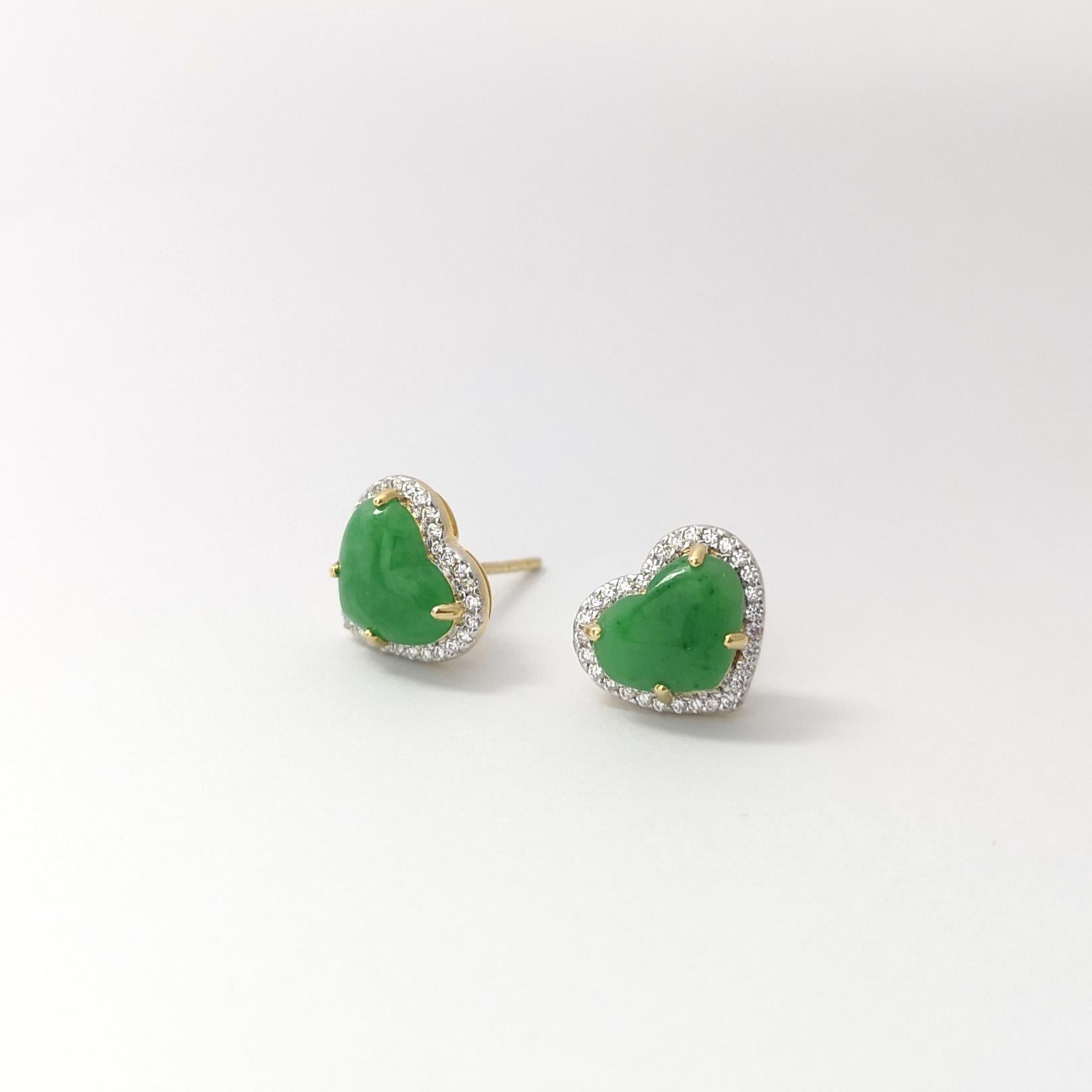 Orecchini di giada a forma di cuore con diamanti incastonati in oro 18K in vendita 5