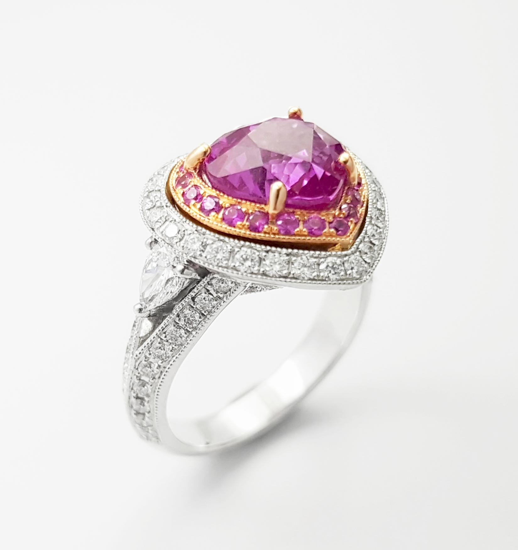 Bague en or 18 carats sertie d'un saphir rose en forme de cœur avec diamant et saphir rose en vente 5