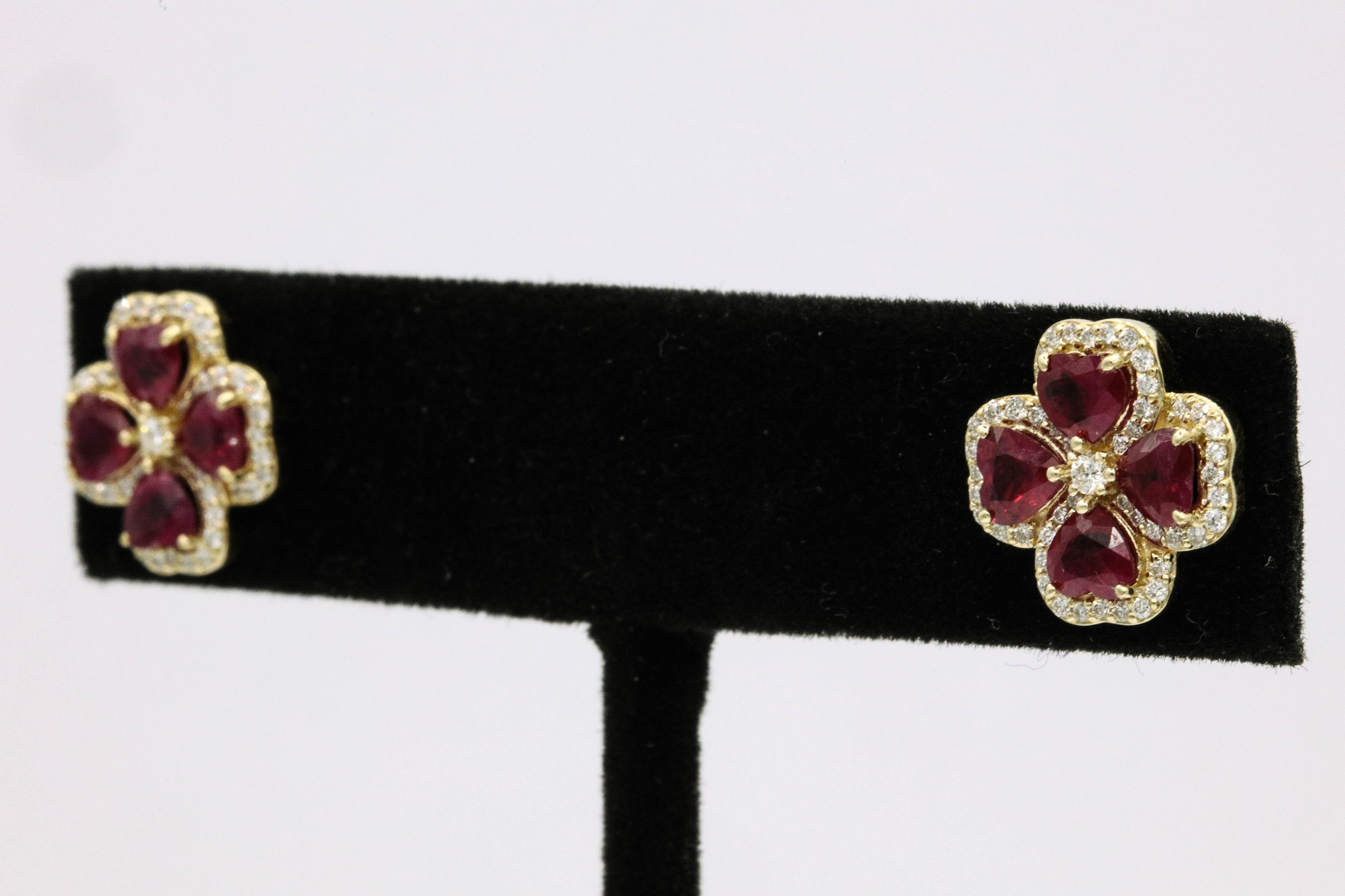 Heart Shape Ruby Diamond Clover Earrings 2.51 Carat In New Condition In New York, NY