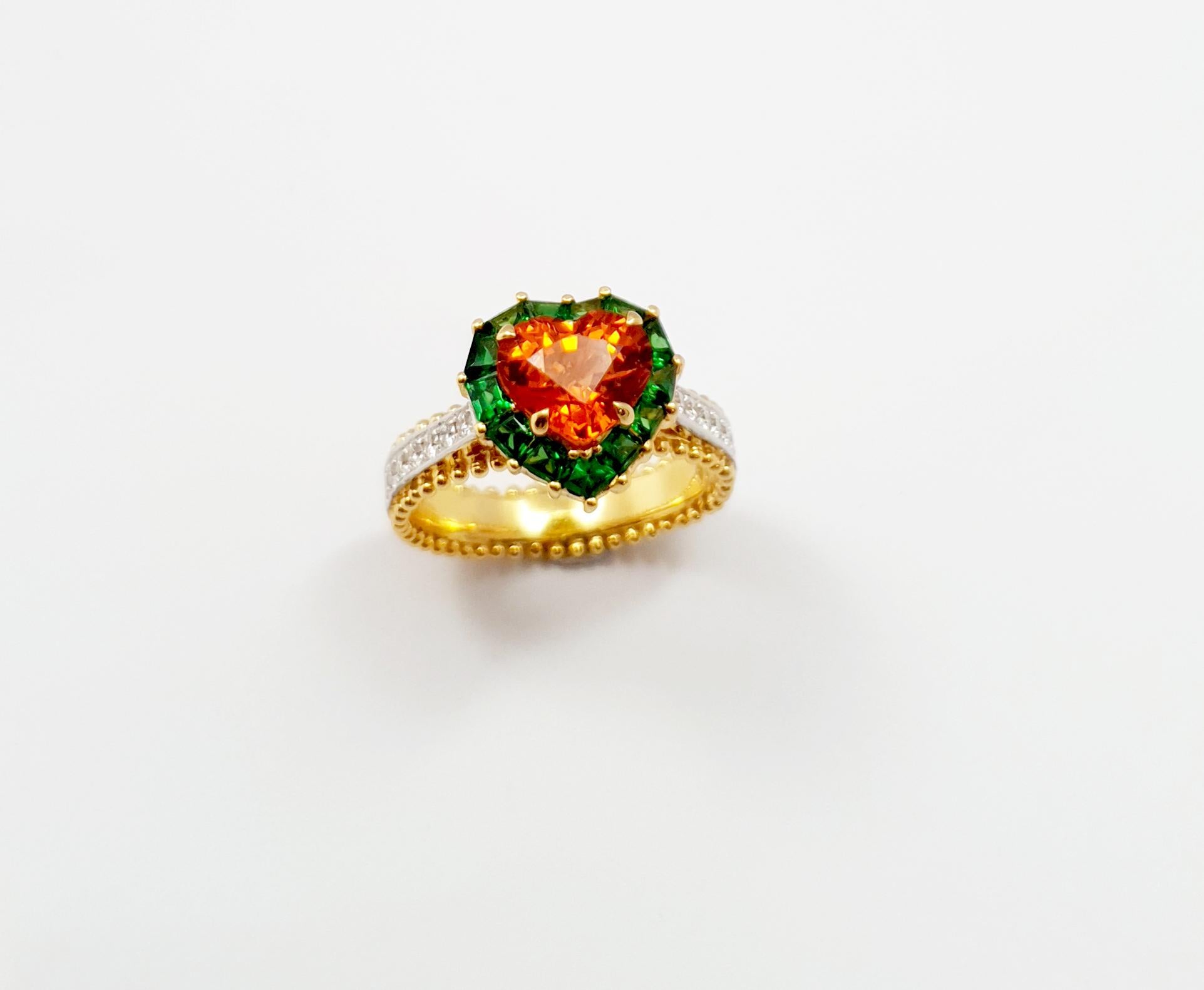 Heart Shape Spessartite Garnet, Tsavorite and Diamond Ring set in 18K Gold For Sale 5
