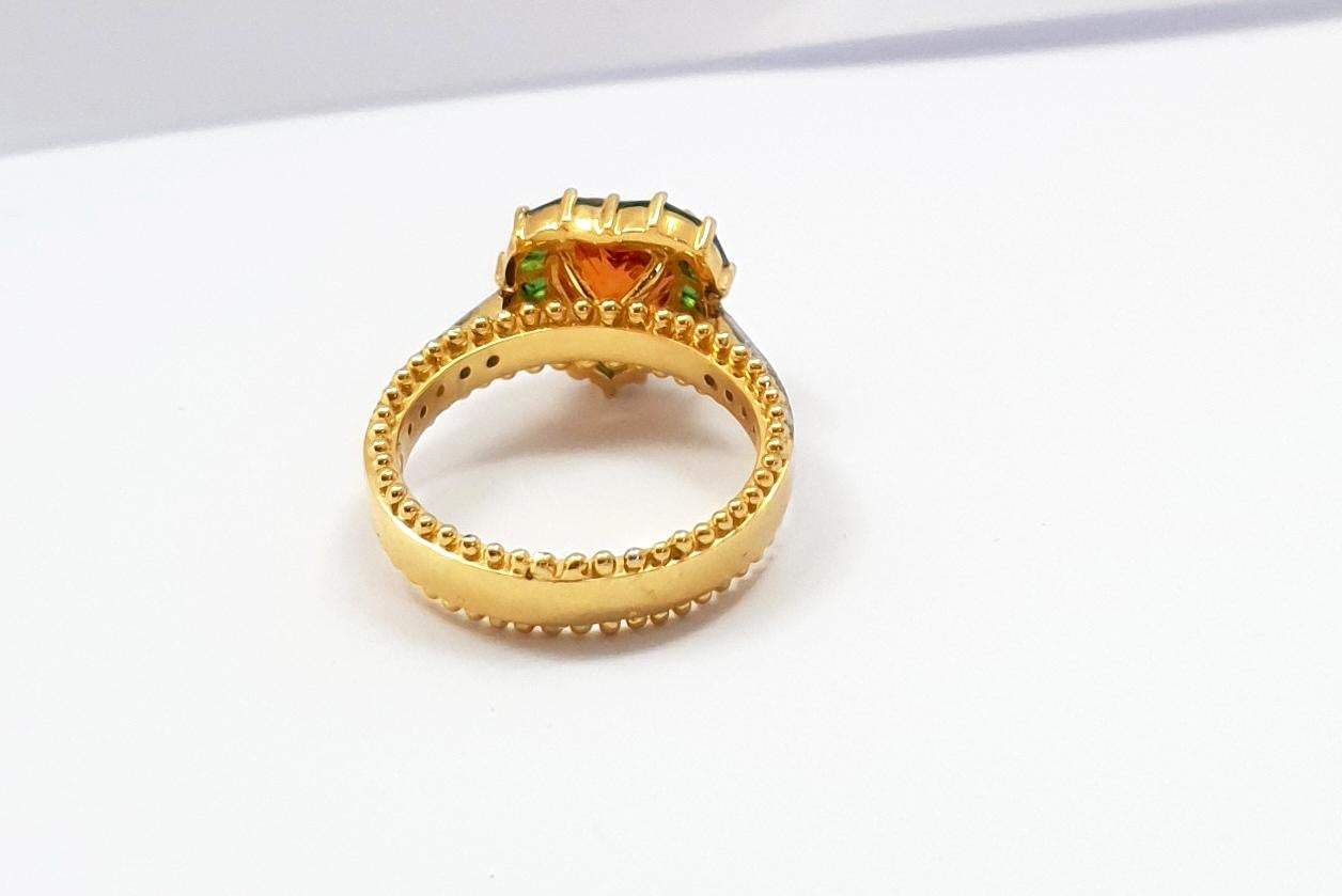 Heart Shape Spessartite Garnet, Tsavorite and Diamond Ring set in 18K Gold For Sale 3
