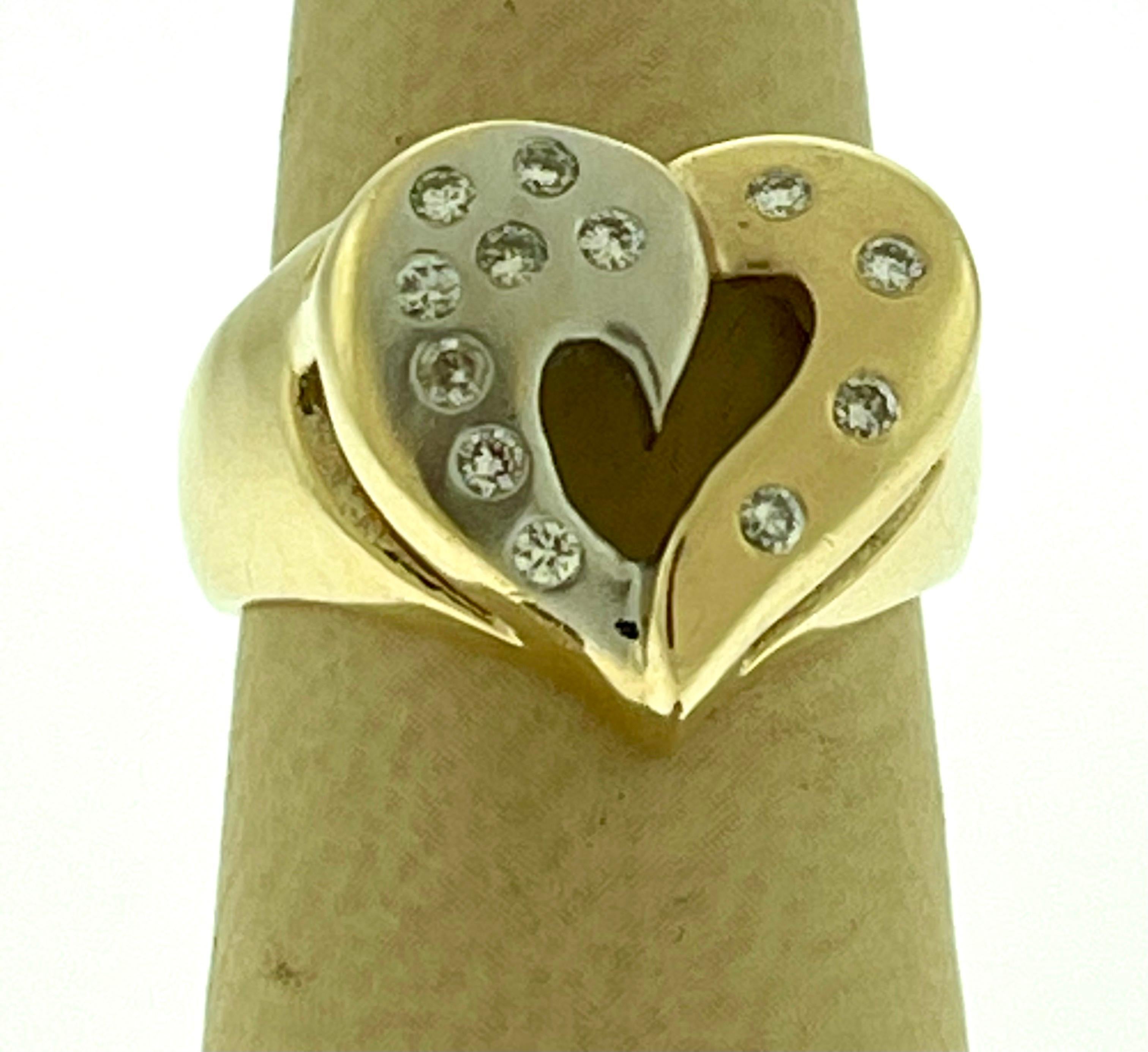 Heart Shape Two-Tone Gold Diamond Cocktail 14 Karat Gold Ring For Sale 3