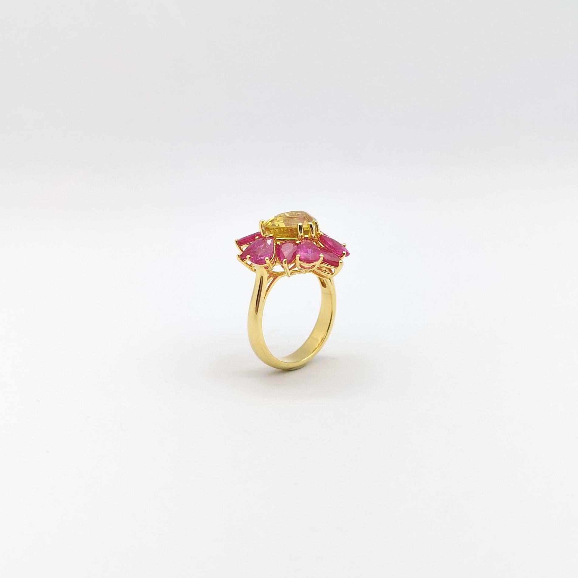 Ring in Herzform mit gelbem Saphir und Rubin in 18 Karat Goldfassungen gefasst im Angebot 8