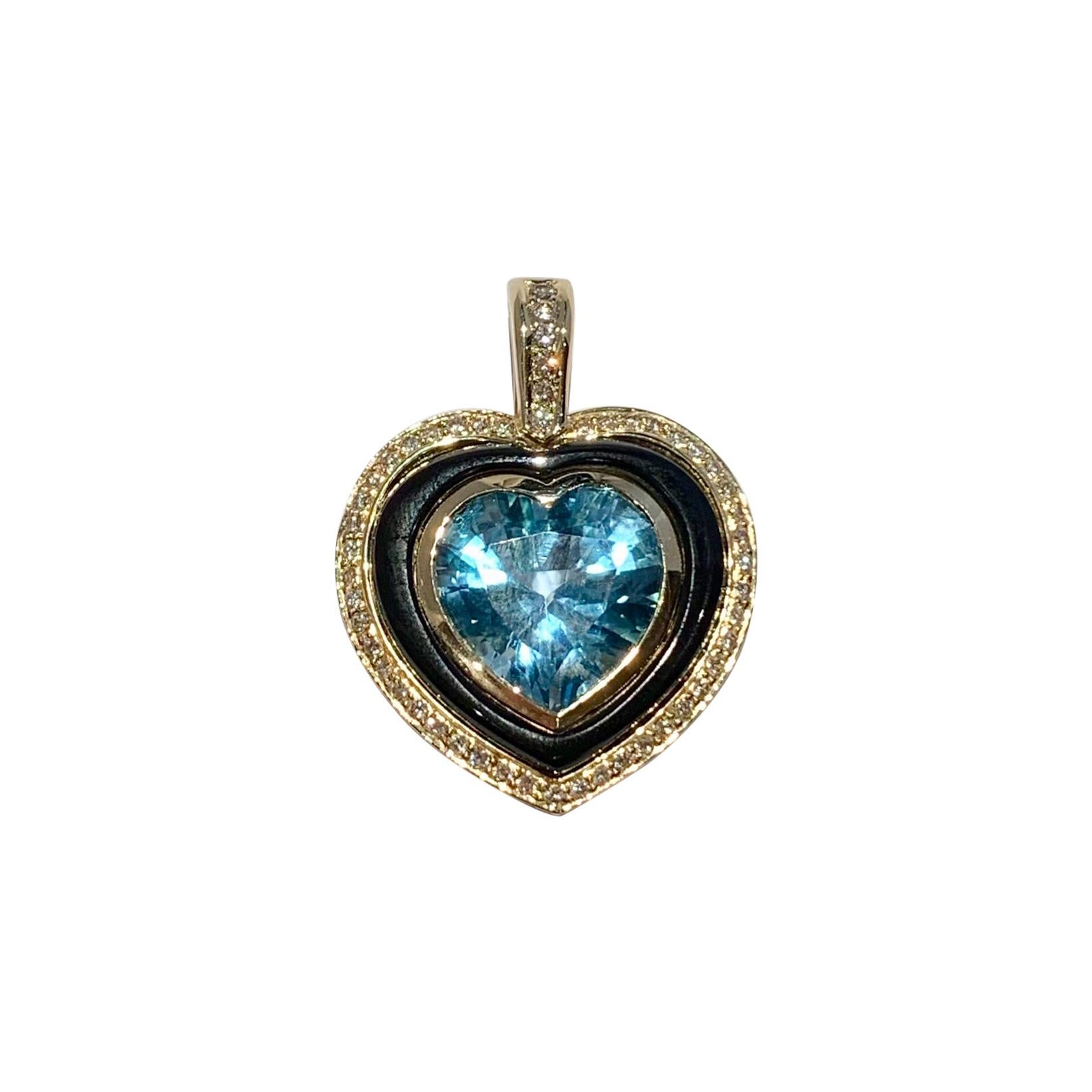 Heart Shaped 10 Carat Blue Topaz Onyx and Diamond Pendant in 9 Carat Yellow Gold For Sale