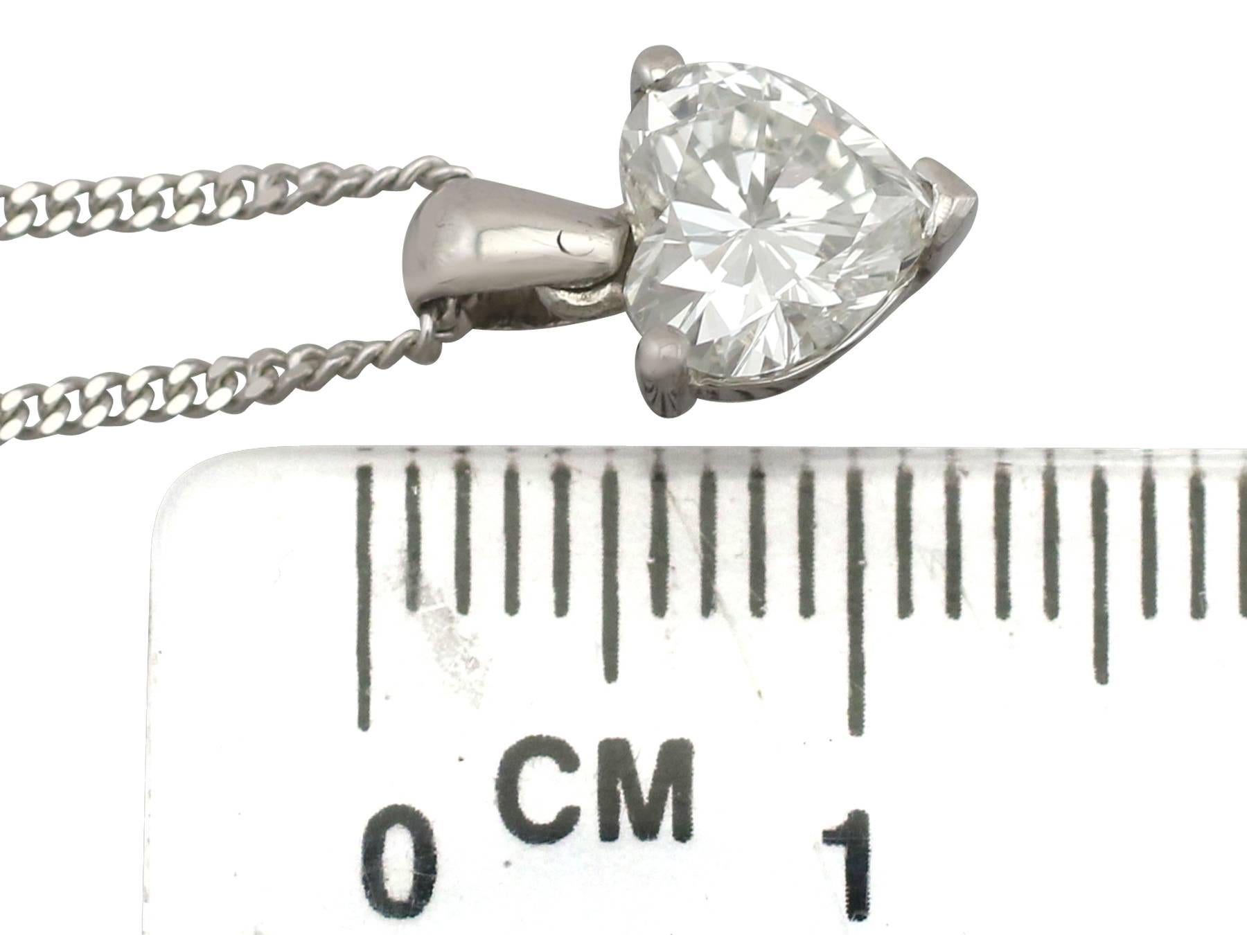 Heart Shaped 1.02 Carat Diamond and White Gold Pendant, circa 1990 3
