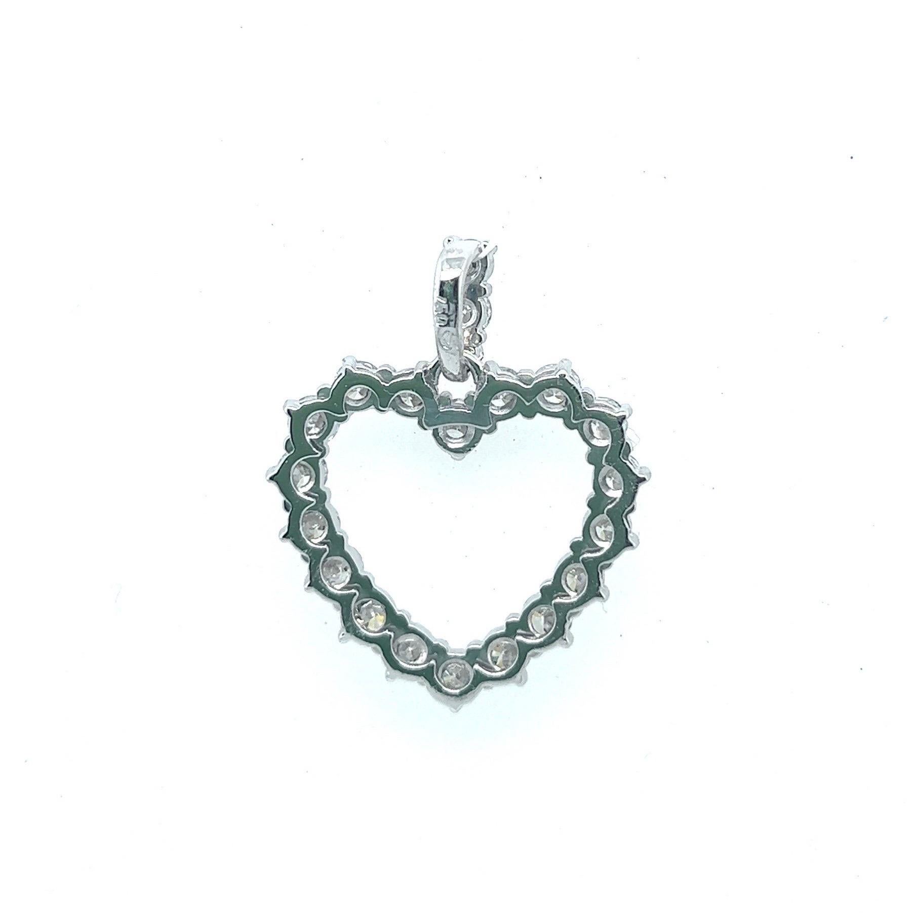 Contemporary Heart-Shaped 18 Karat White Gold and 2 Carat Diamonds Pendant For Sale