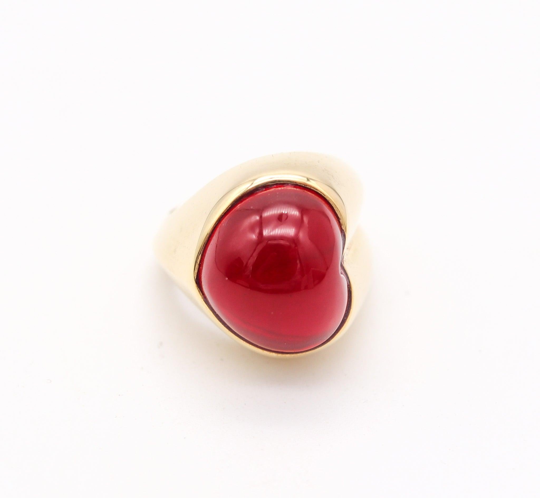 Cabochon HEART SHAPED 1970 Cocktail Ring In 18Kt Yellow Gold With 9.56 Cts Rubellite For Sale