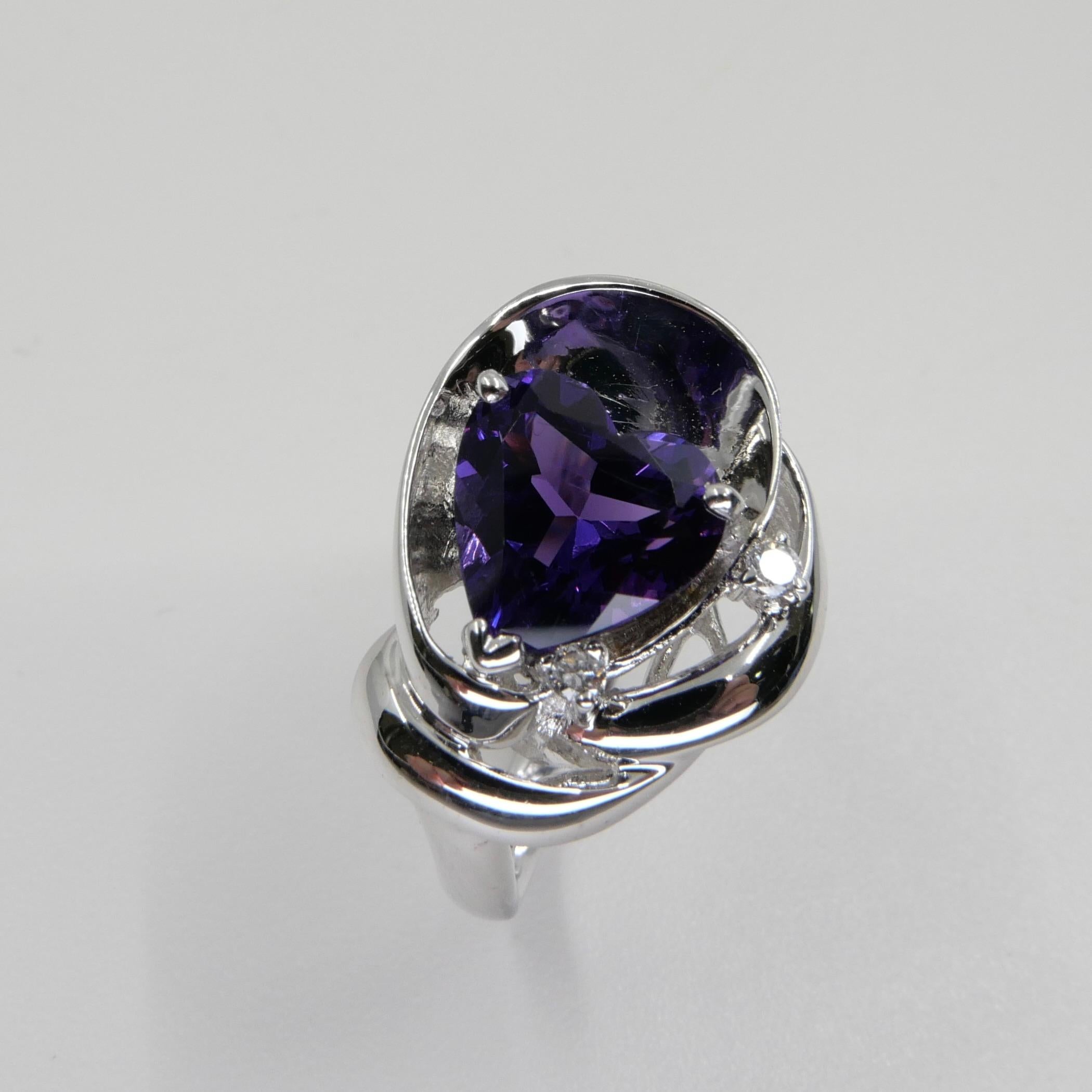 Women's Heart Shaped Amethyst & Diamond Ring For Sale