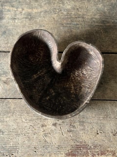 Antike Wurzelschüssel in Herzform, Skandinavien 1800