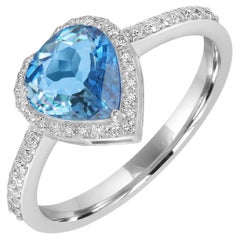 Herzförmiger Aquamarinbandring mit Diamanten aus 18k Weißgold