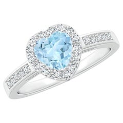Herzförmiger Aquamarin-Halo-Ring mit Diamantakzenten aus 14-karätigem Massivgold
