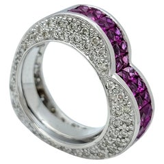 Heart Shaped Band Ring with Diamonds and Pink Sapphires in 18 Karat White Gold