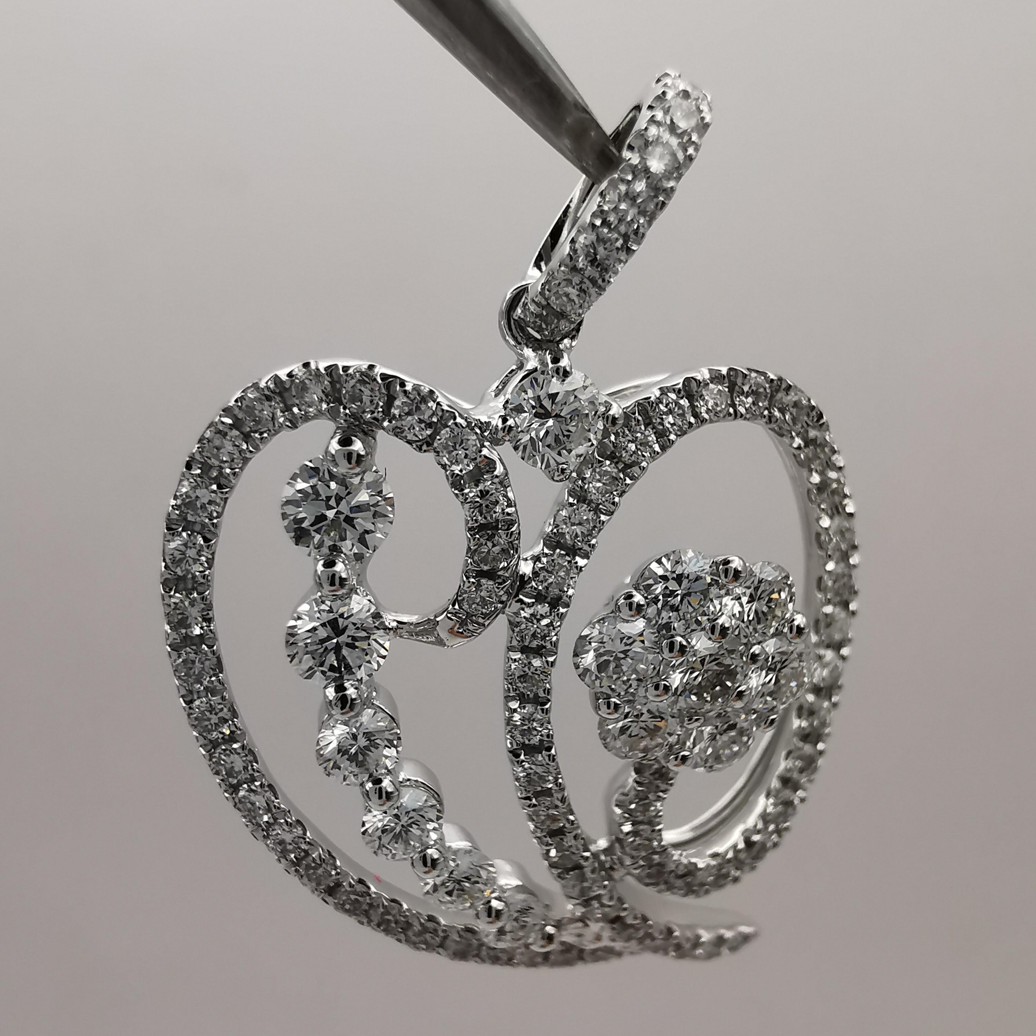 Heart-shaped Bell Pepper .97 Carat Diamond 18K White Gold Pendant Necklace For Sale 4