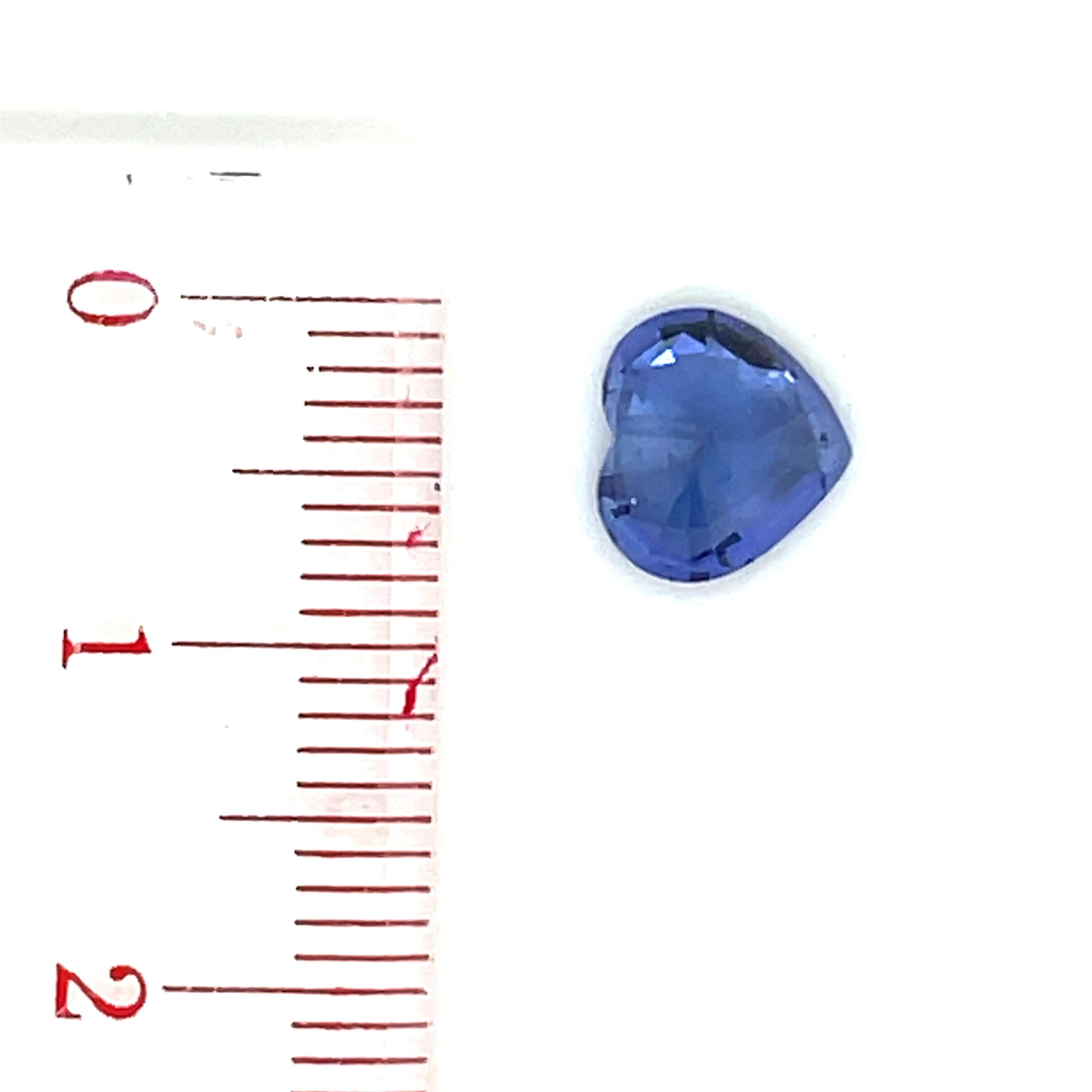 Women's or Men's Heart-Shaped Blue Sapphire Cts 2.11 For Sale