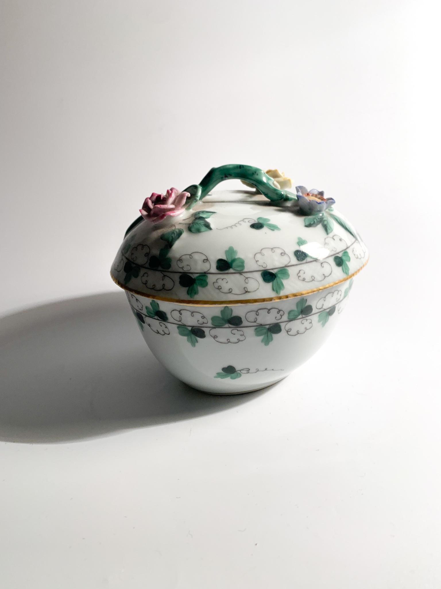 Heart-Shaped Box in Herend Hand Painted Porcelain from the 1950s 1