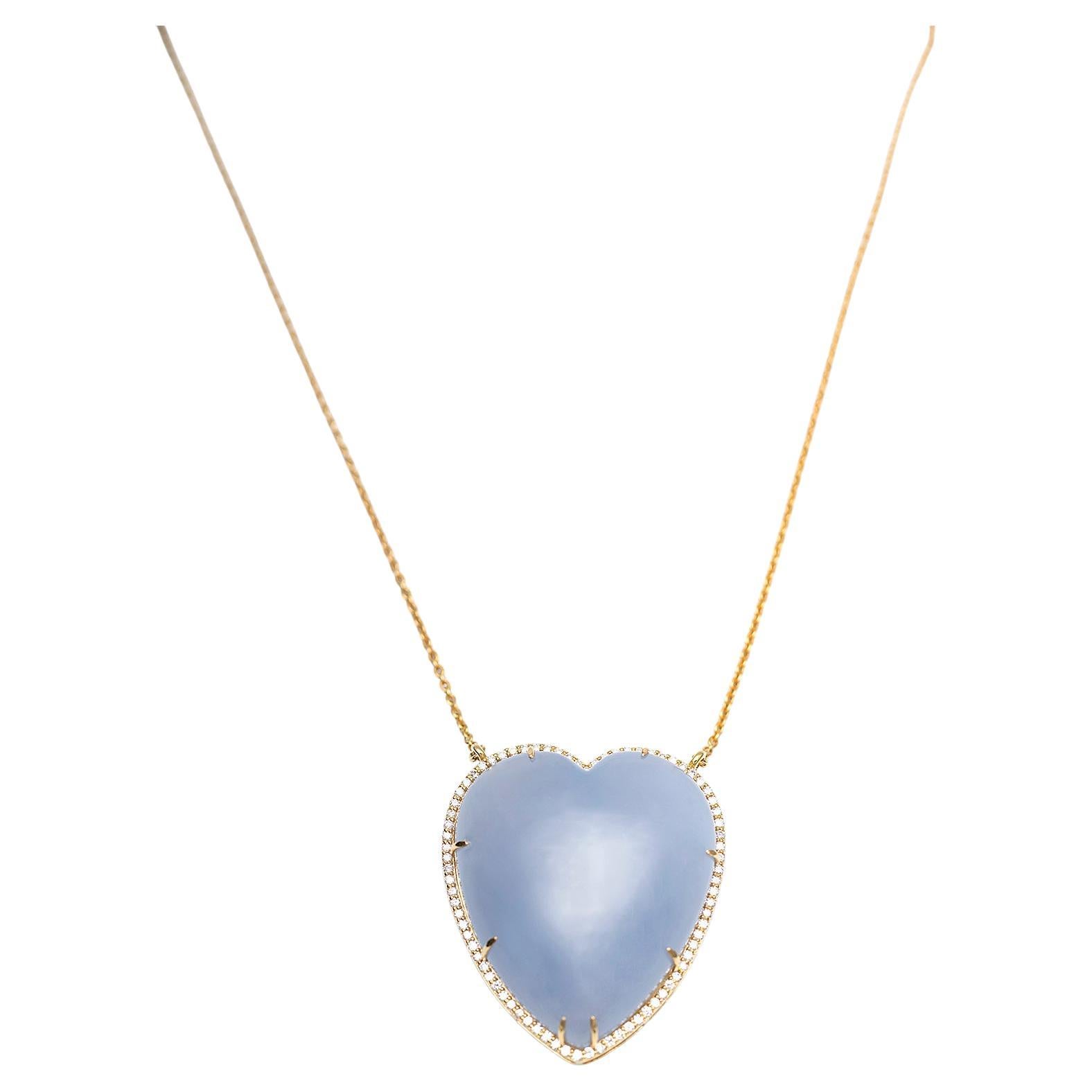 Herzförmige Chalcedon-Halskette mit Diamanten in 18K Gelbgold im Angebot