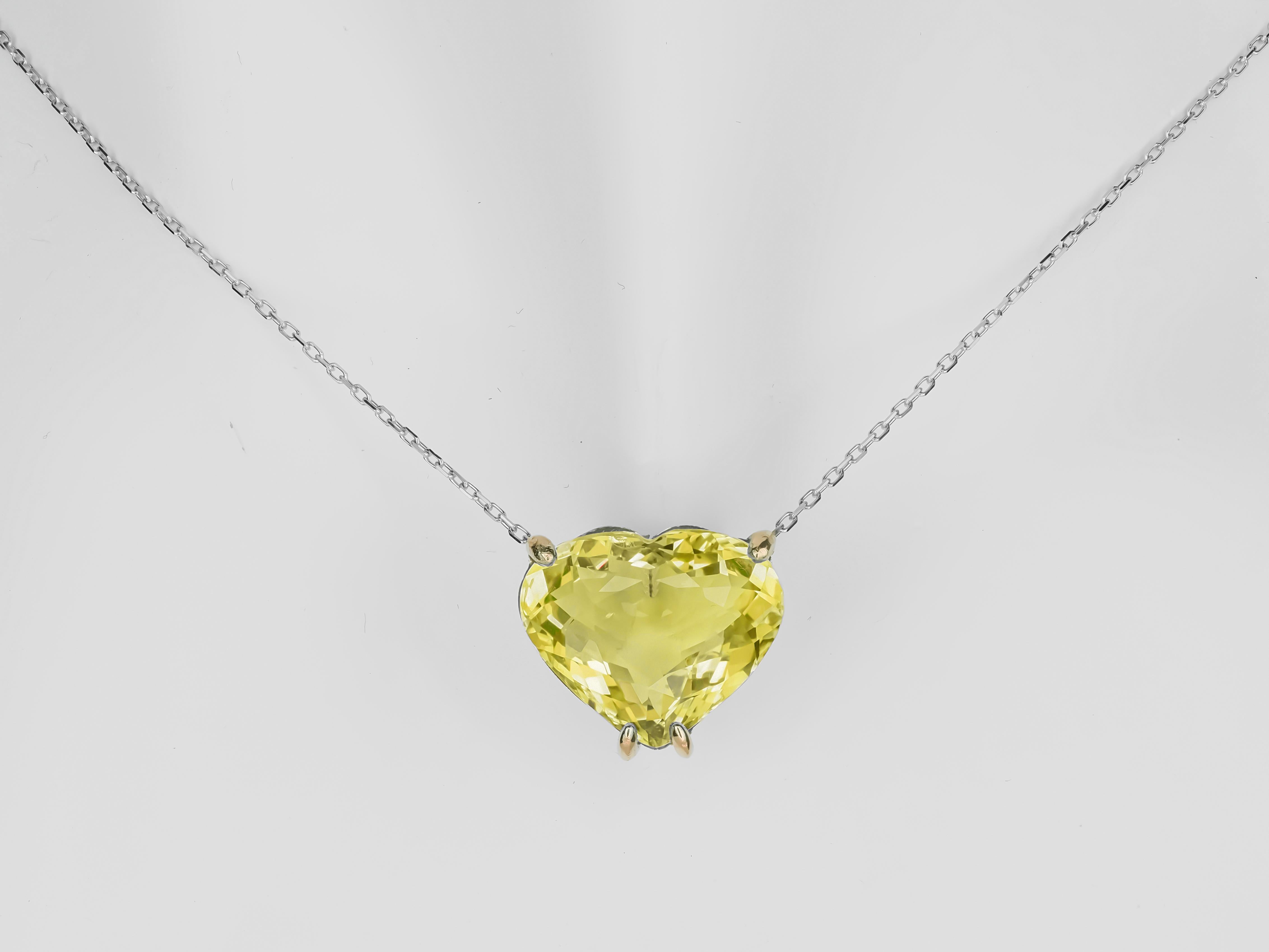 Heart shaped citrine pendant necklace in 14k gold.  For Sale 4