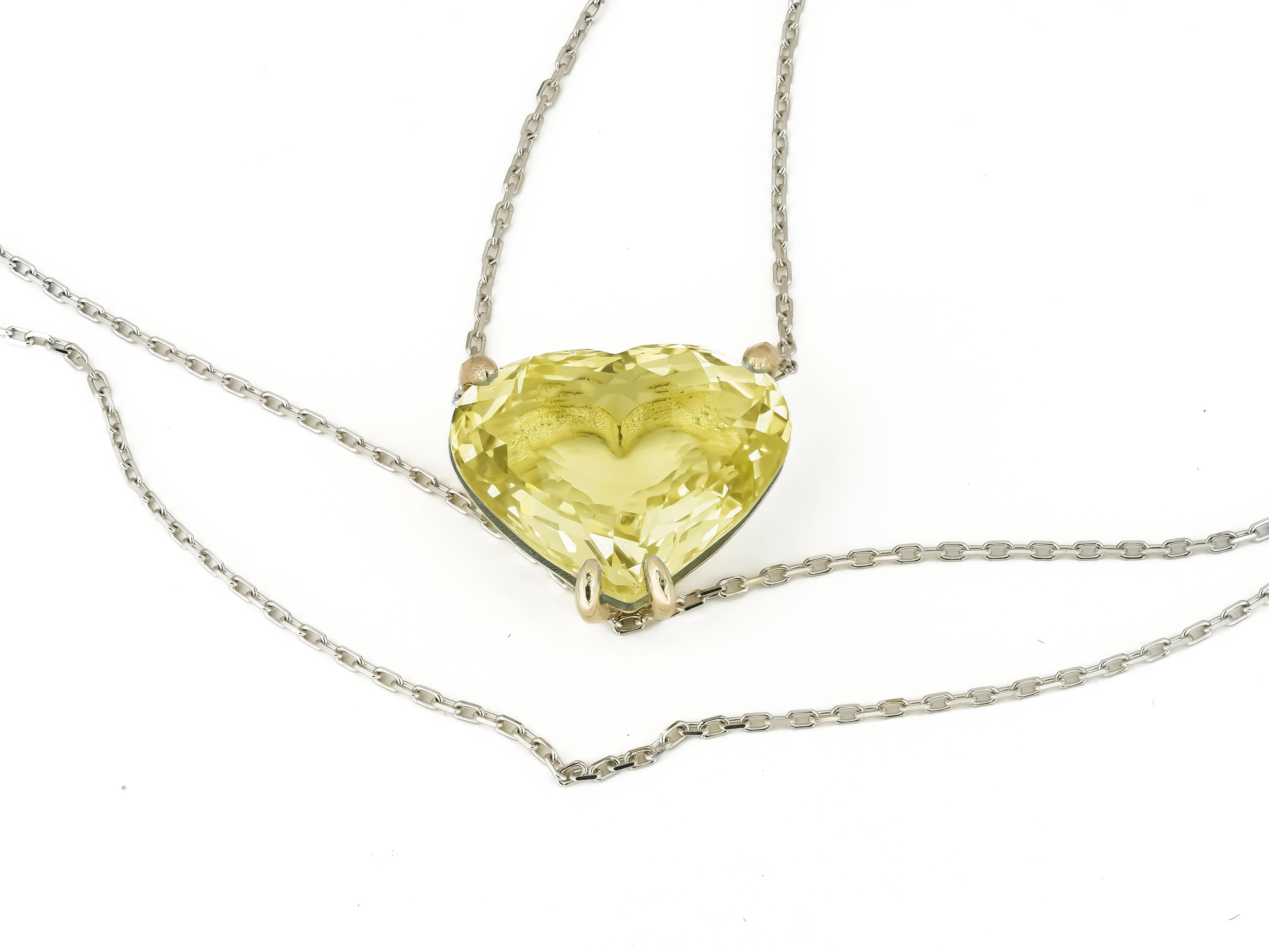 Heart Cut Heart shaped citrine pendant necklace in 14k gold.  For Sale