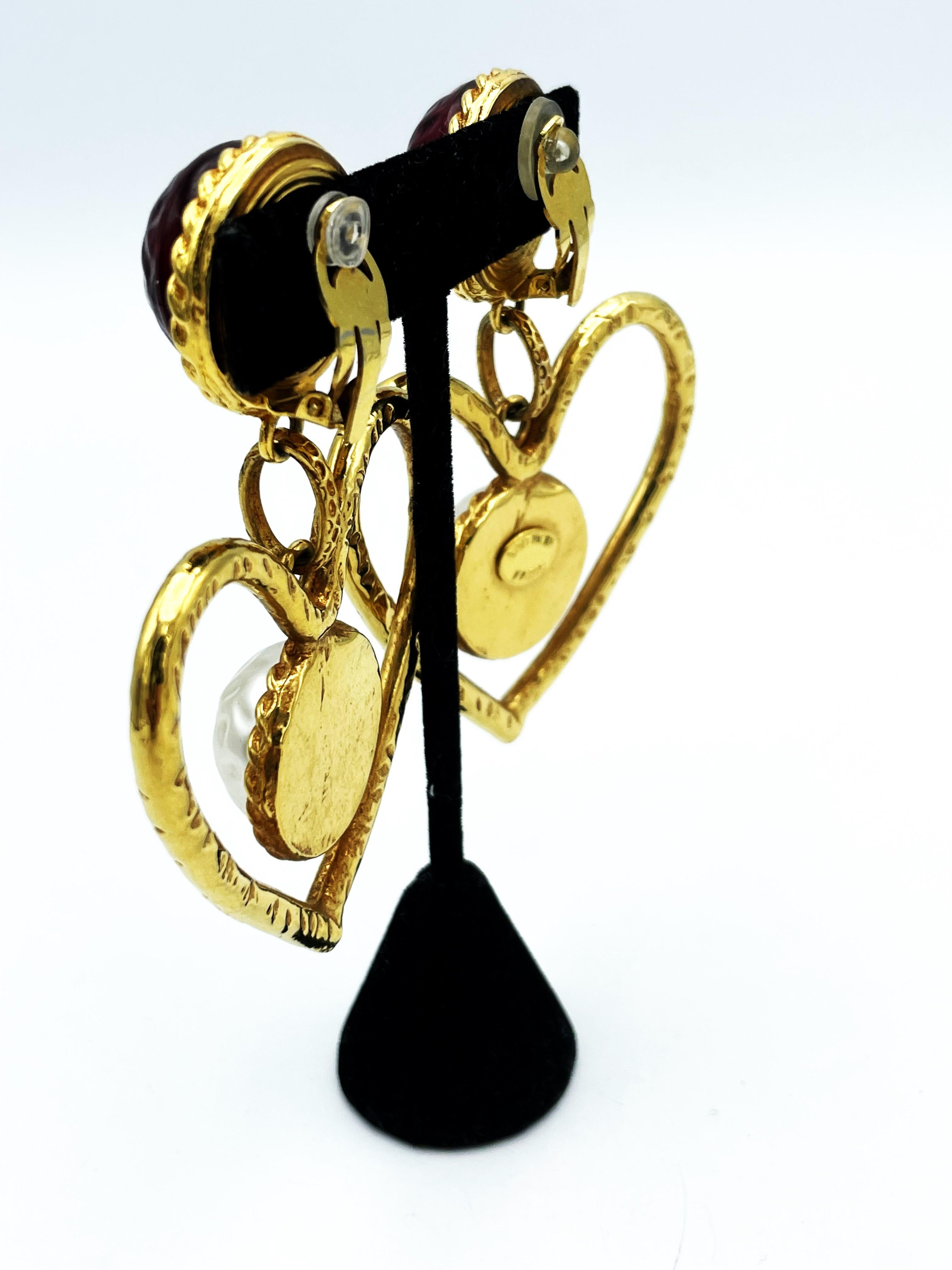 Round Cut Heart-shaped clip-on earring by GIVENCHY PARIS, gold plated, 1980s For Sale