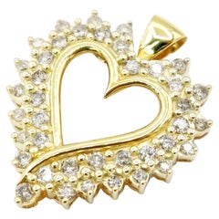 Heart-Shaped Contour Diamond Cluster Yellow Gold Pendent