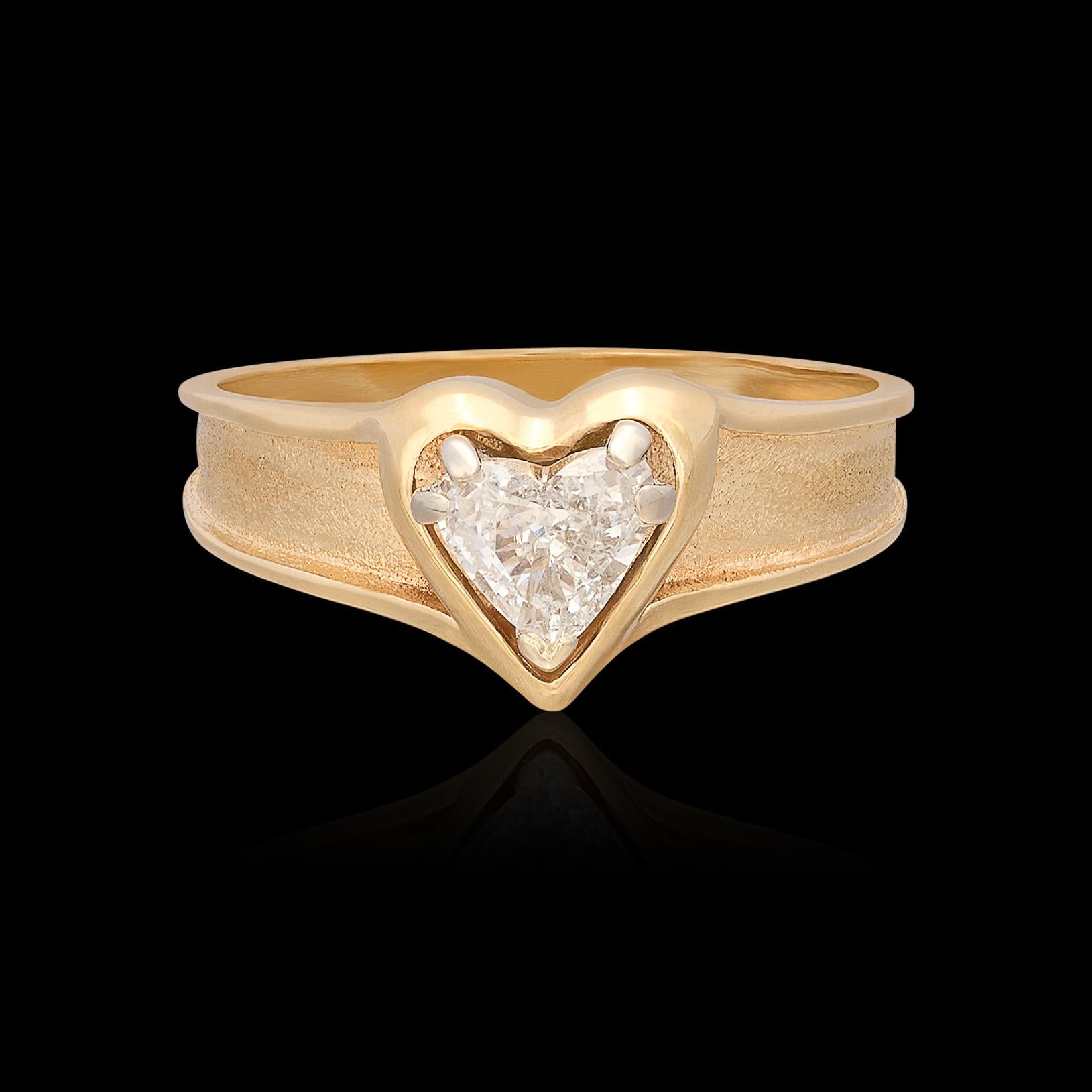 almond shape diamond ring