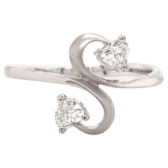 Bague de fiançailles en platine et diamant en forme de cœur