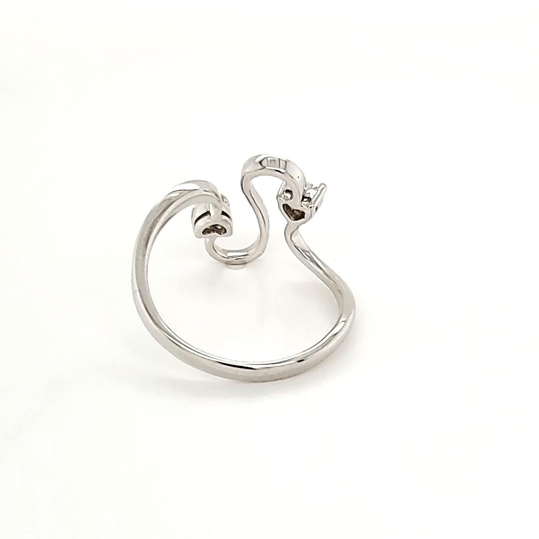 heart shaped platinum ring