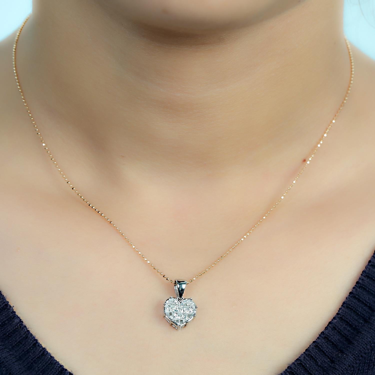 18KT:1.33gms,,Dia:0.85cts
