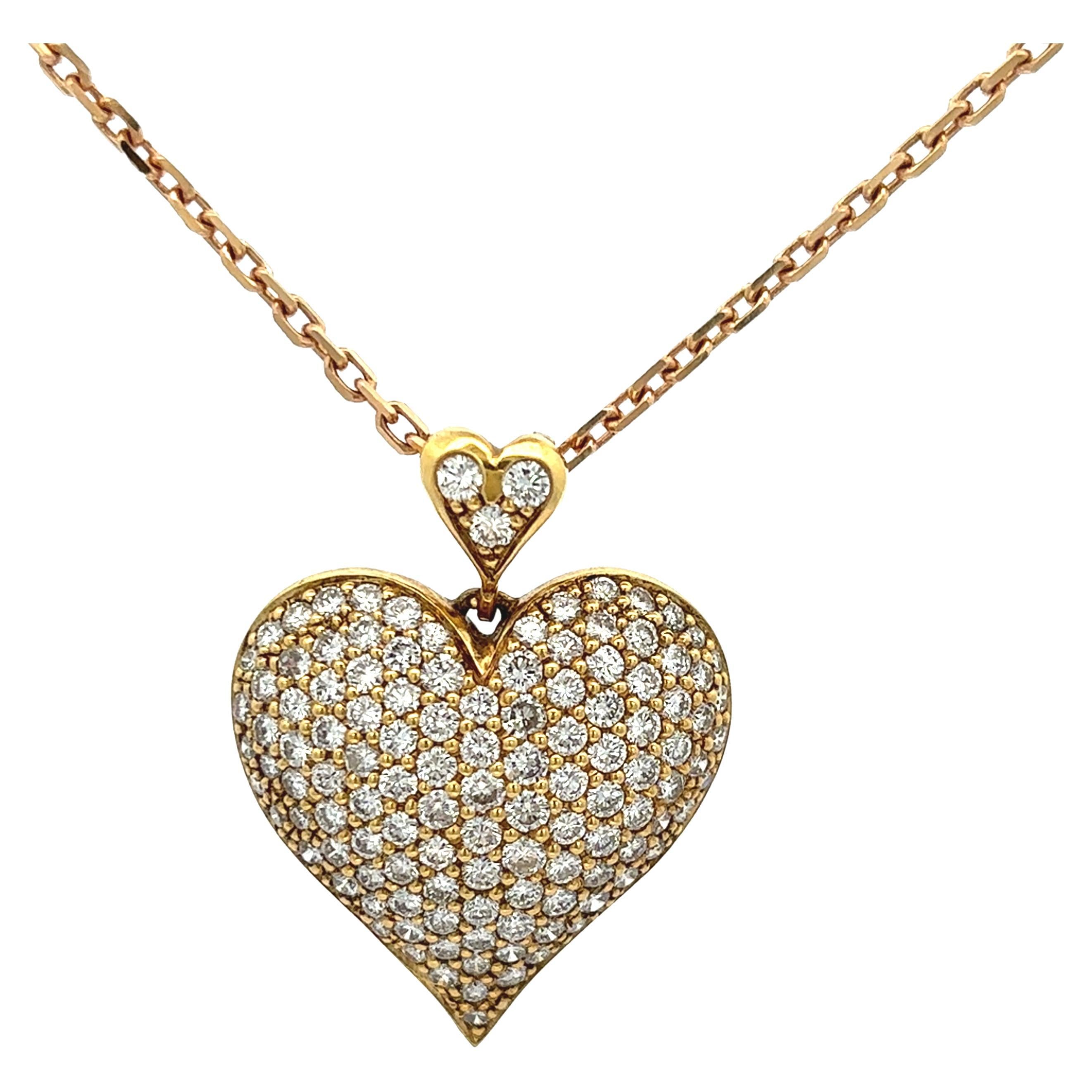 Collana con ciondolo con diamante a forma di cuore