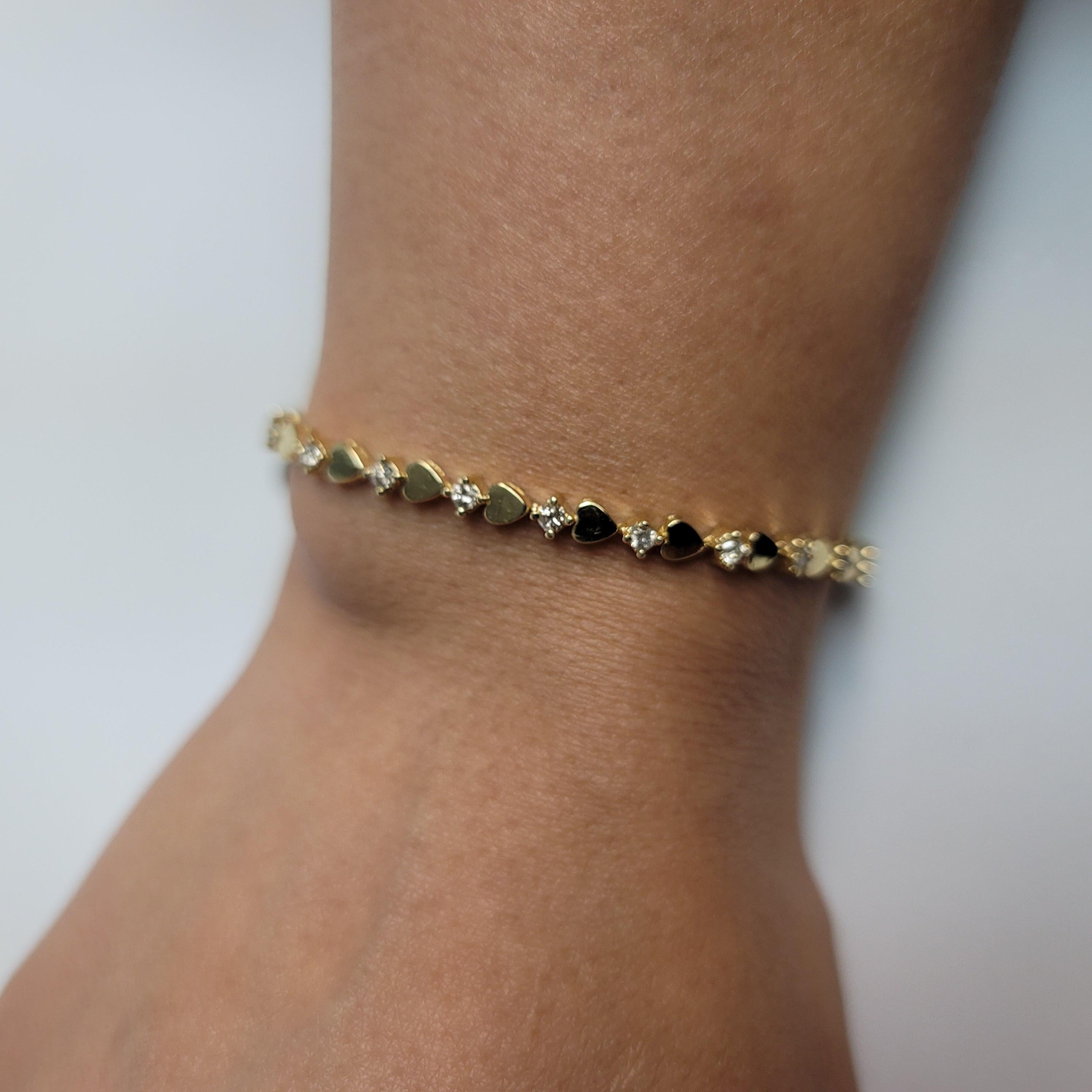 Bracelet tennis en or jaune 14 carats avec diamants en forme de cœur Neuf - En vente à Sugar Land, TX