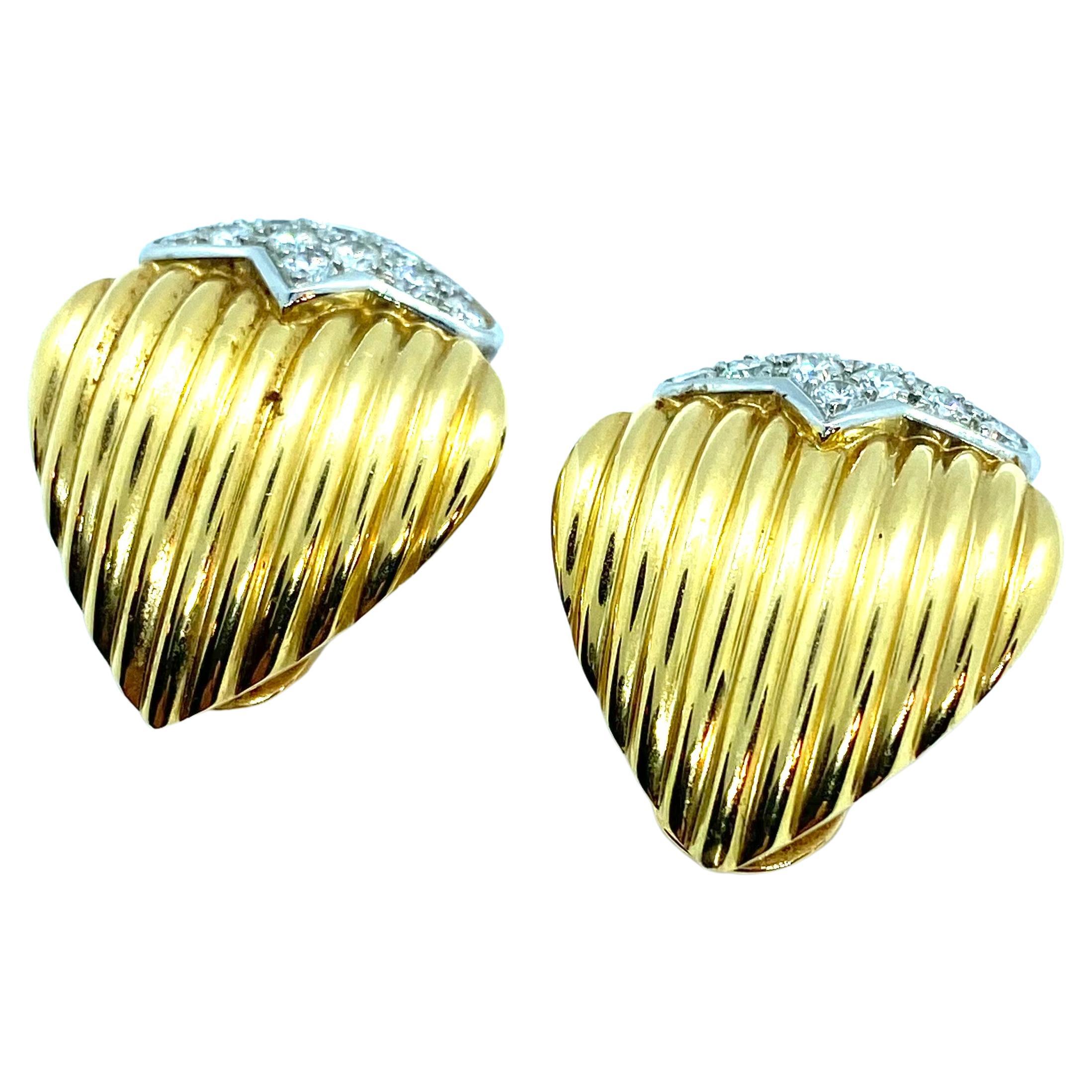 Modern Heart Shaped Diamonds Earrings For Sale