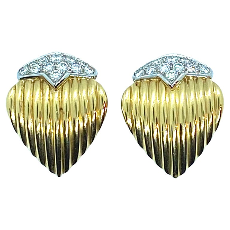 Heart Shaped Diamonds Earrings For Sale at 1stDibs
