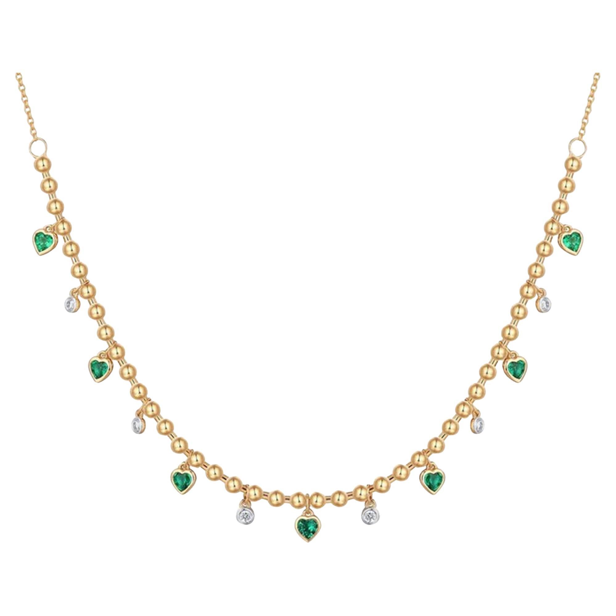 Collana con smeraldo a forma di cuore in oro giallo 14 carati (o 18 carati su richiesta) e diamanti