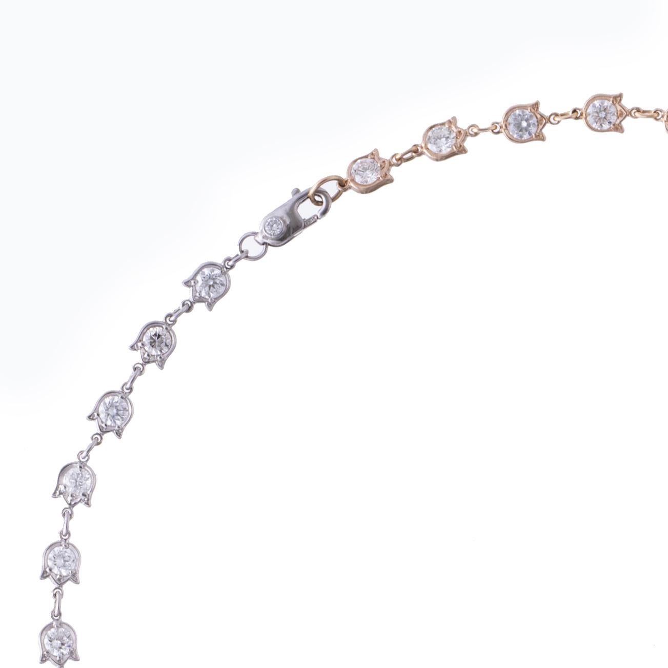 Collana con catena di diamanti bicolore a forma di cuore con diamanti gialli e bianchi fantasia In condizioni ottime in vendita a Carmel-by-the-Sea, CA