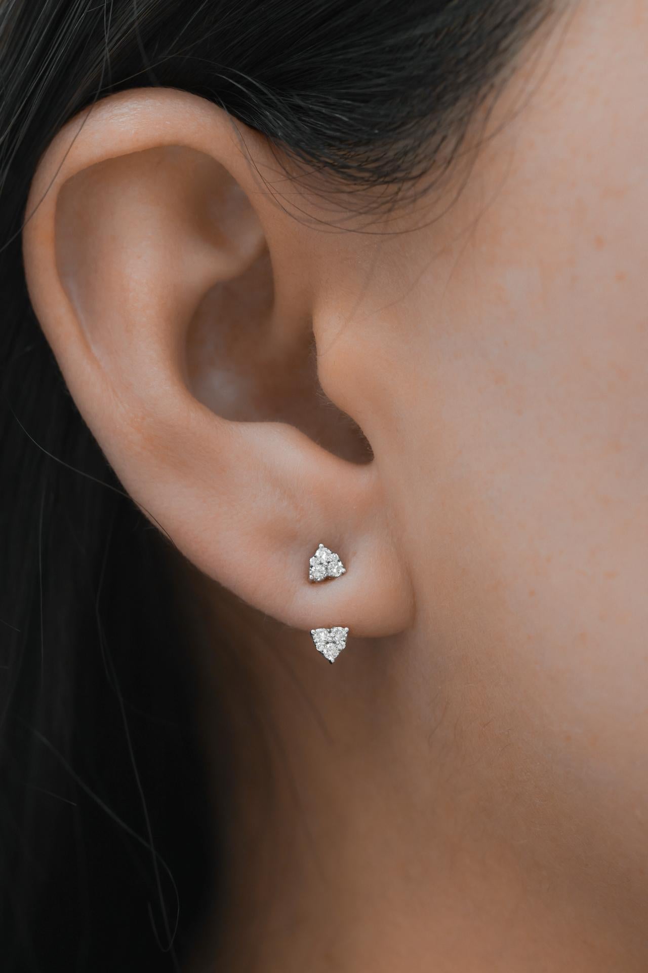 Heart Shaped Jacket Earrings 0.23 cts. In New Condition For Sale In Los Angeles, CA