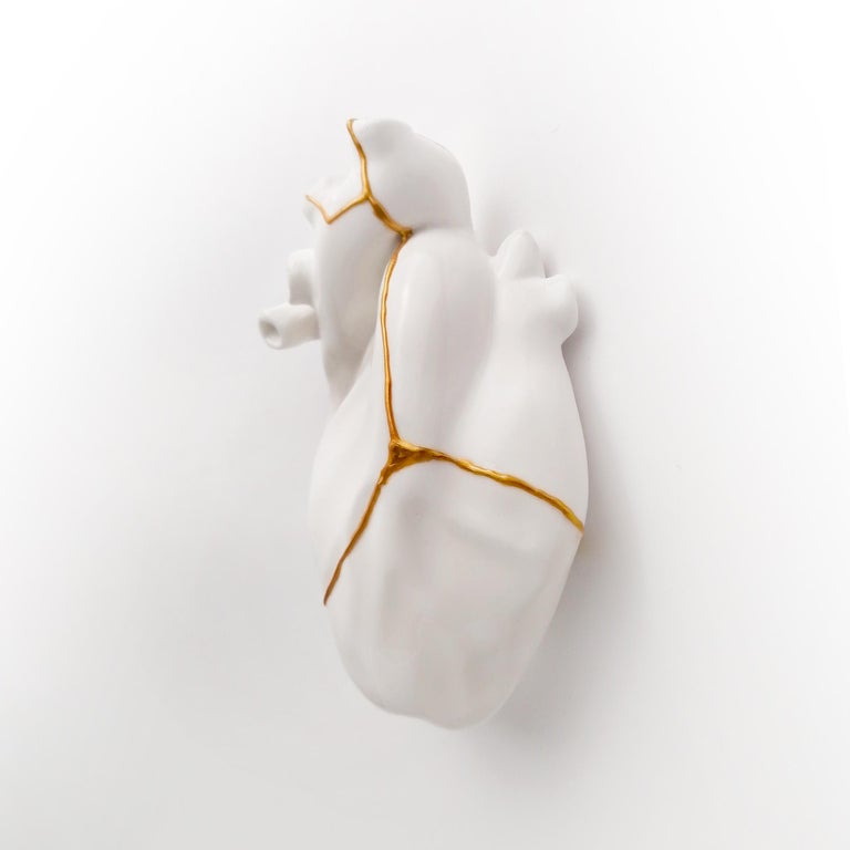 Modern Heart Shaped Kintsugi White, 2022, Handmade in Italy, Anatomical Heart, Design For Sale