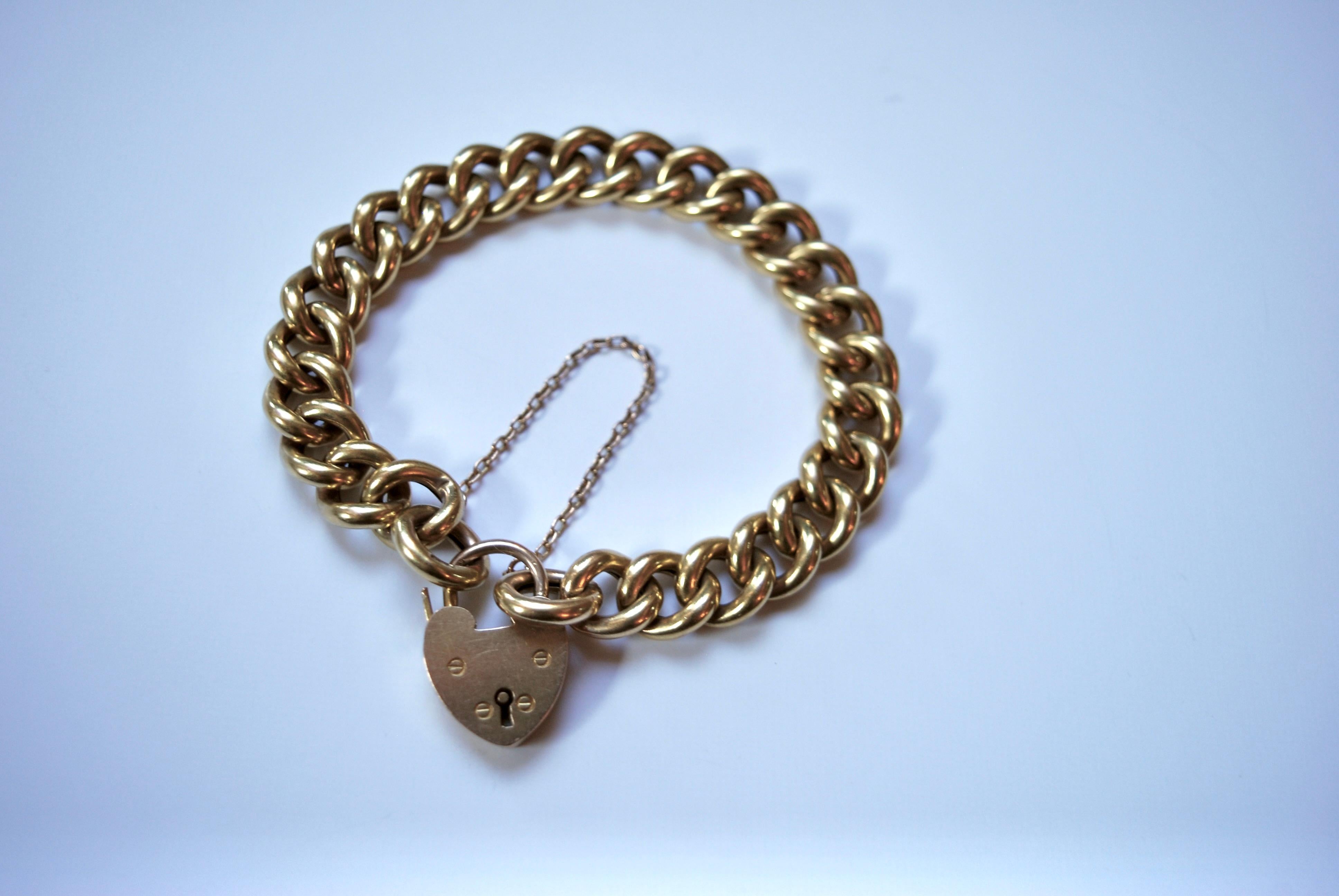 Heart shaped padlock bracelet, Early 20th Century For Sale 3