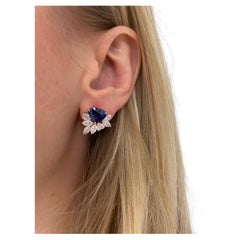 Boucles d'oreilles en saphir et diamant en forme de cœur