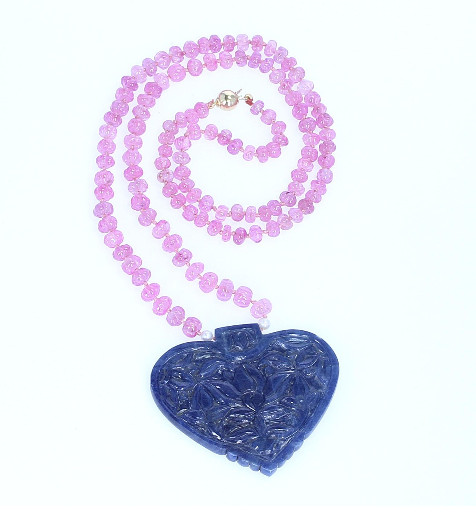 heart shaped sapphire necklace
