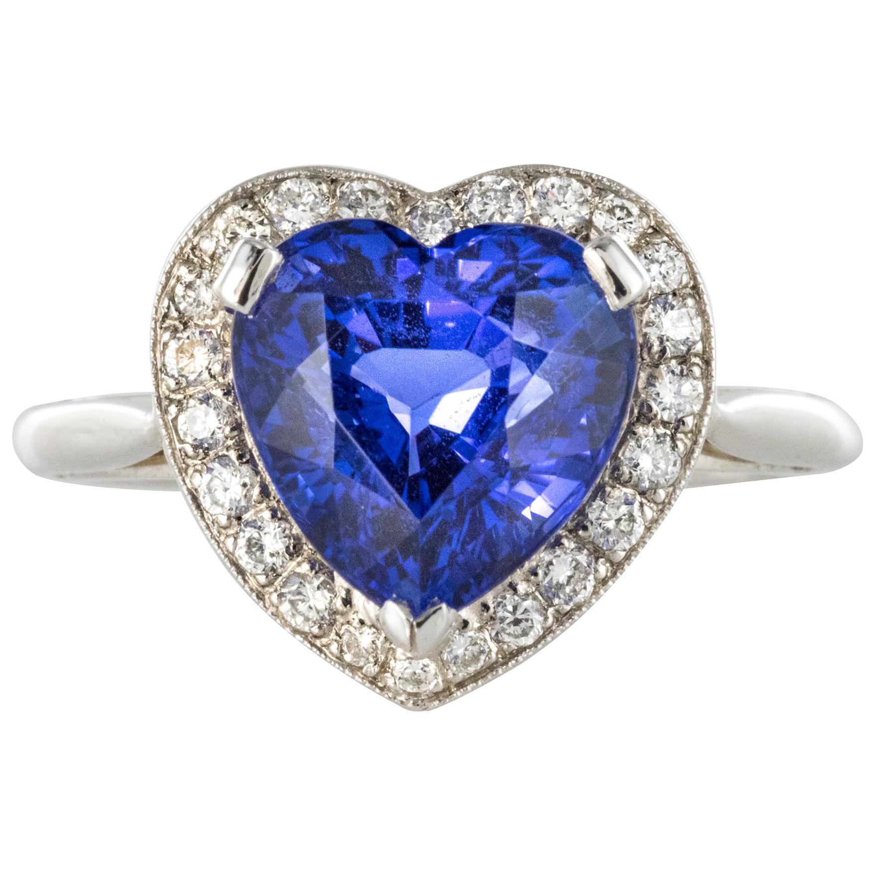 Bague en or avec tanzanite en forme de cur et diamants