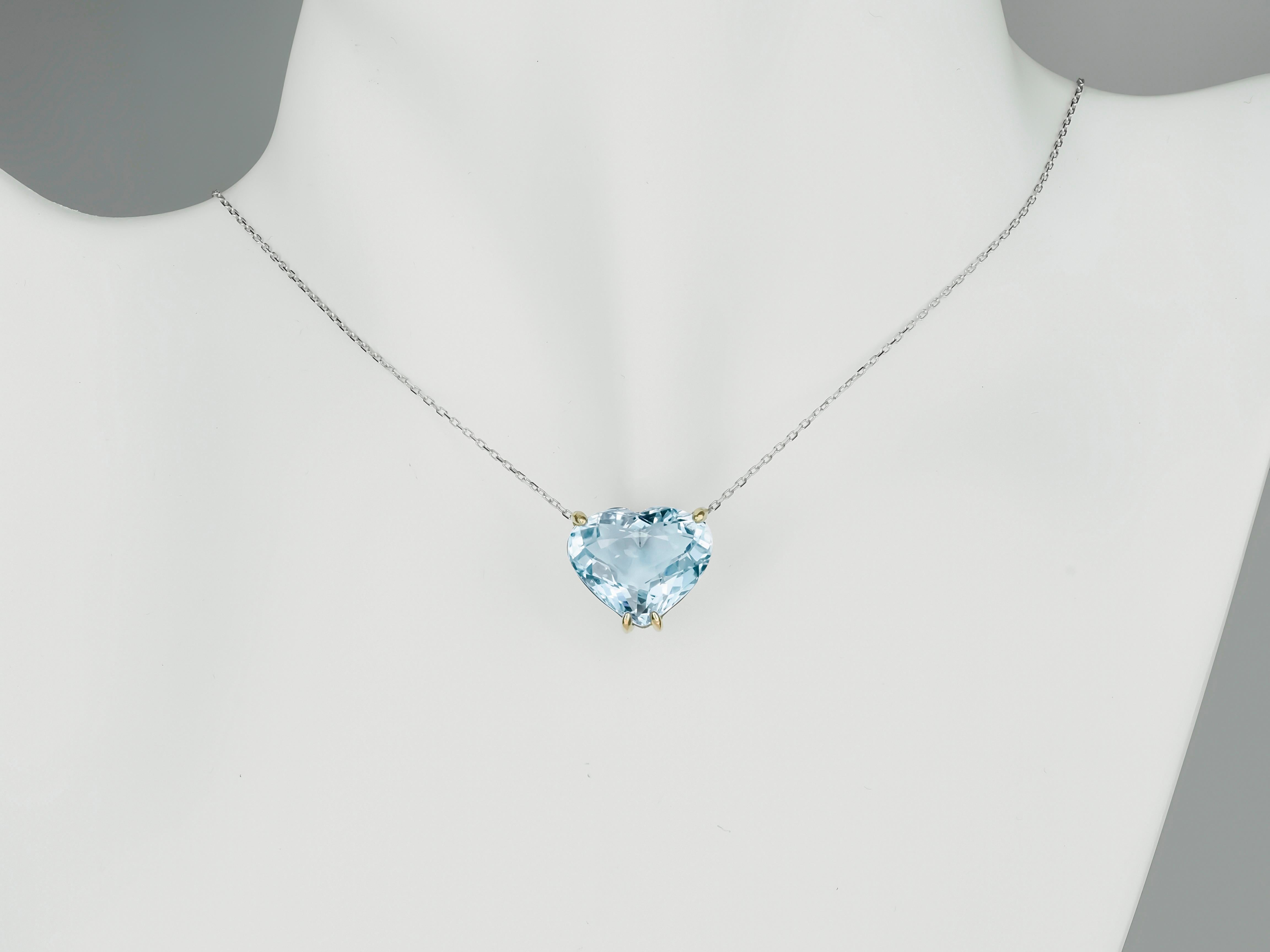 Heart shaped topaz pendant necklace in 14k gold.  For Sale 3