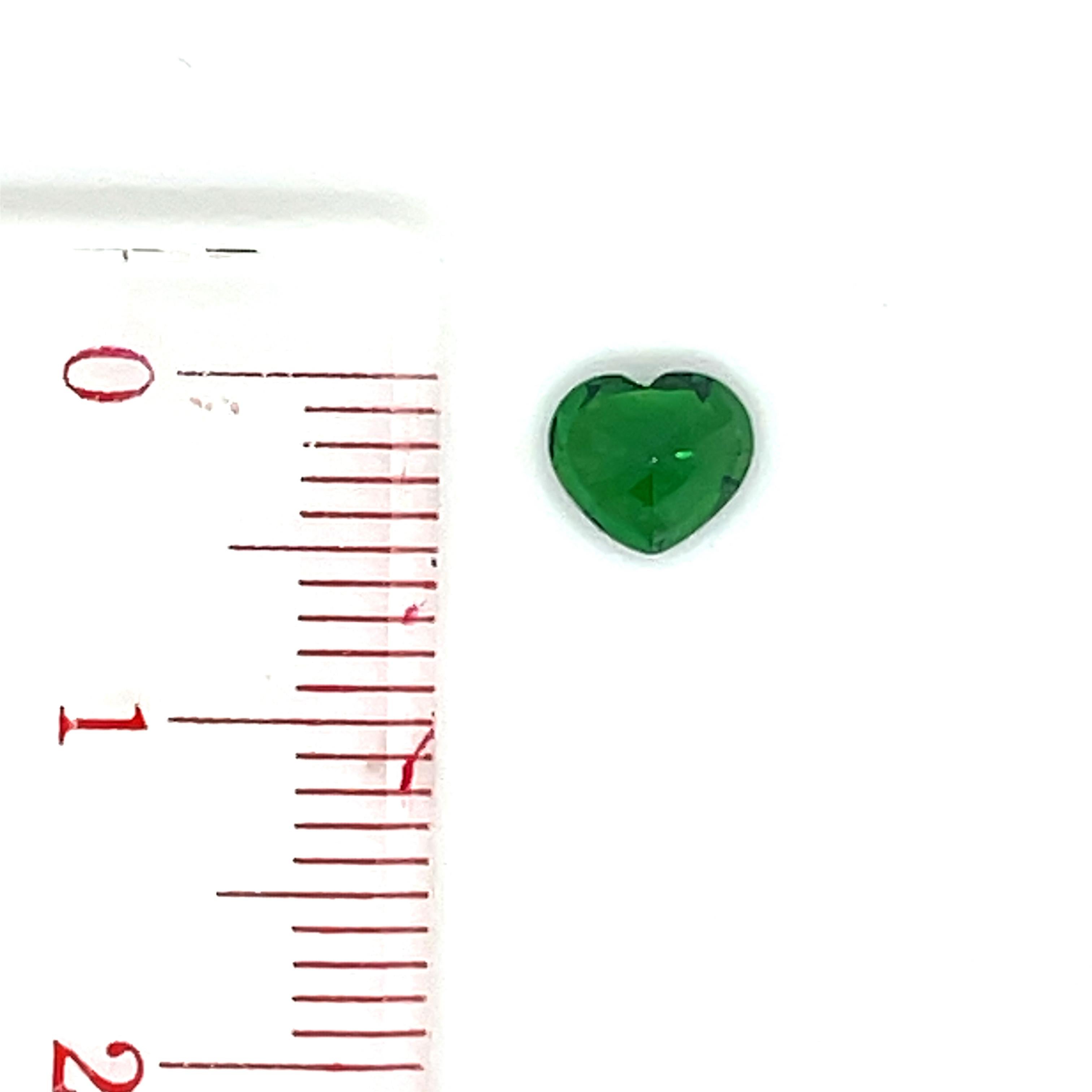 Tsavorite en forme de coeur Cts 0.77 Unisexe en vente