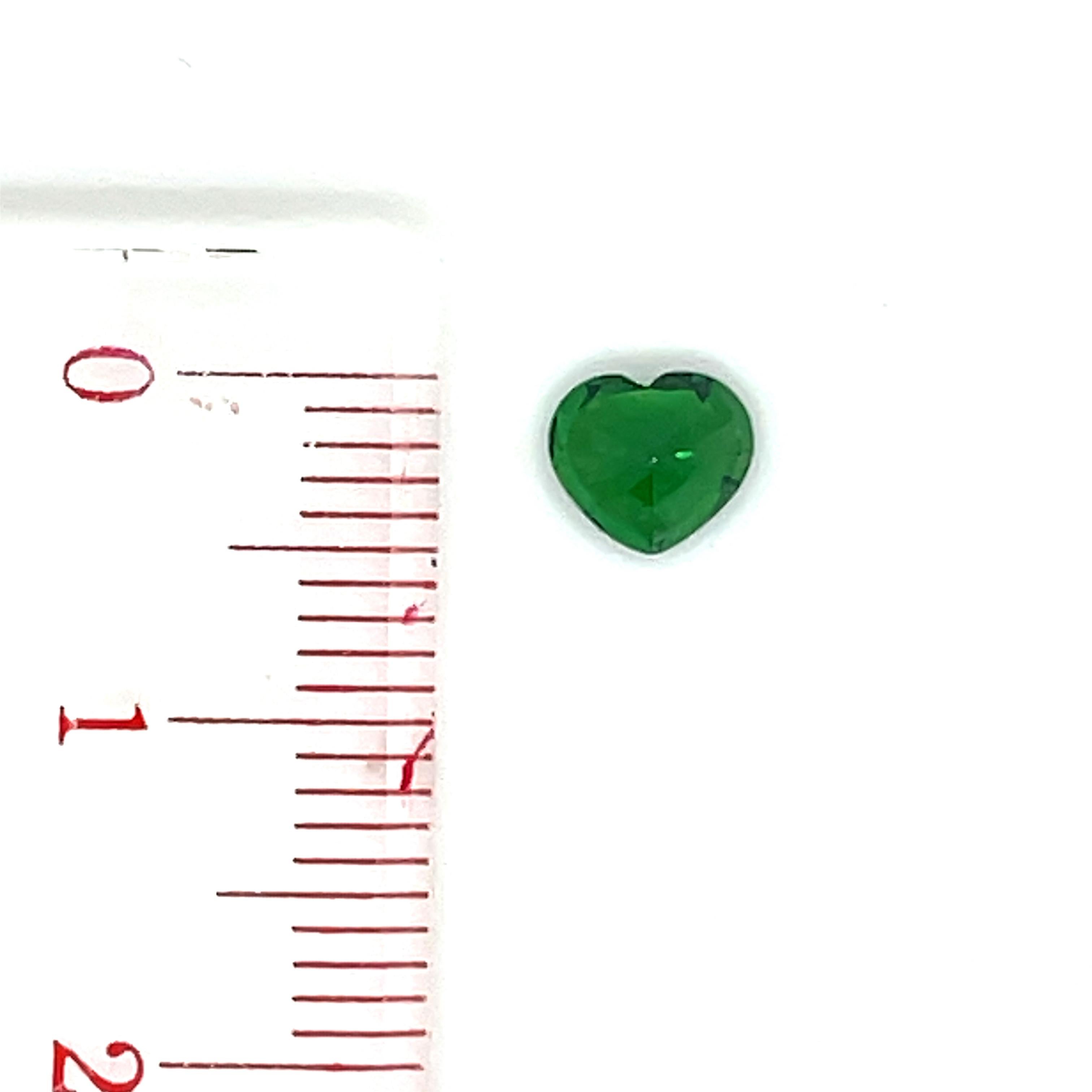 Women's or Men's Heart-Shaped Tsavorite Cts 0.77 For Sale