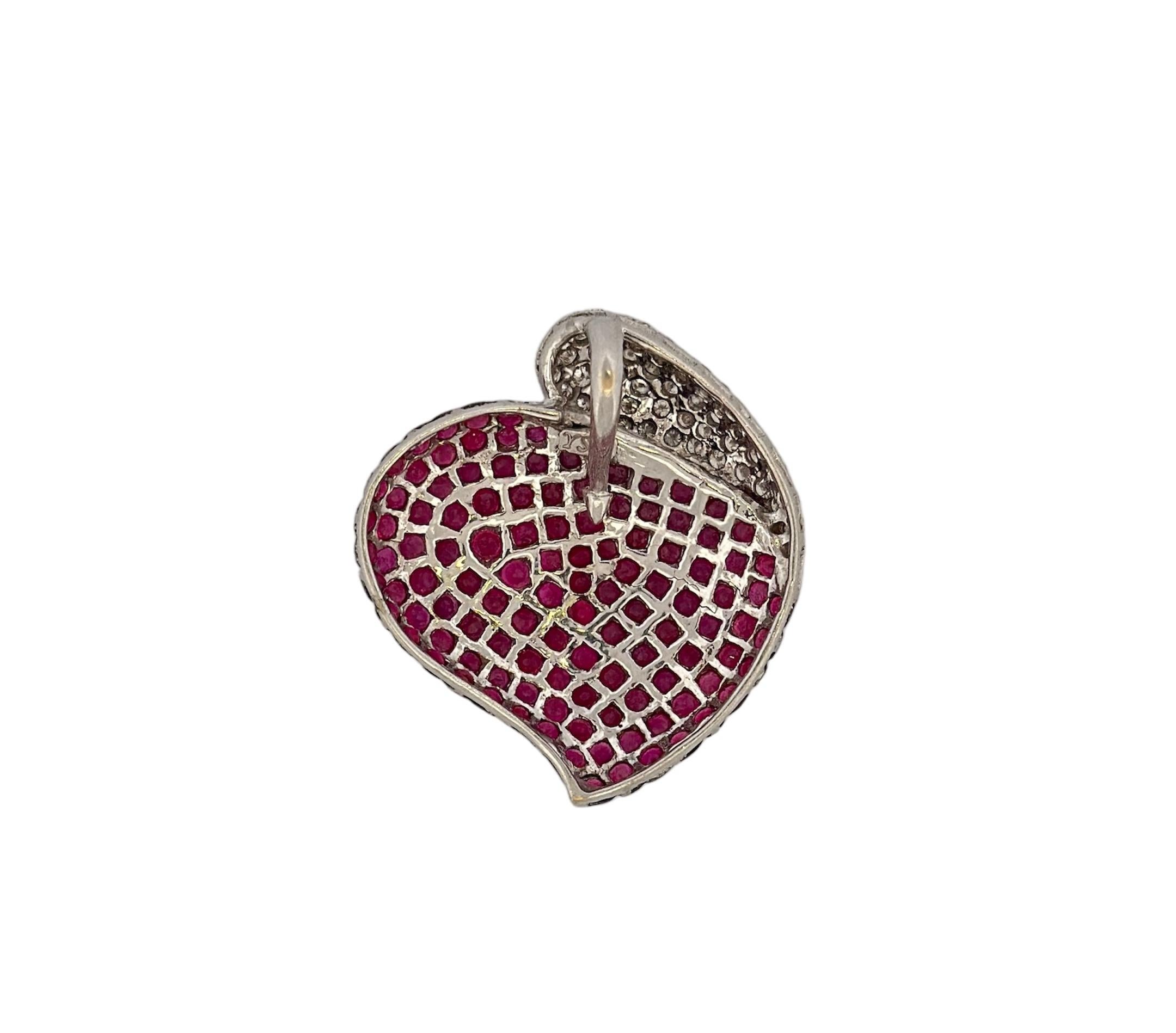 Round Cut Heart Shaped White Diamond & Red Ruby Pendant  For Sale