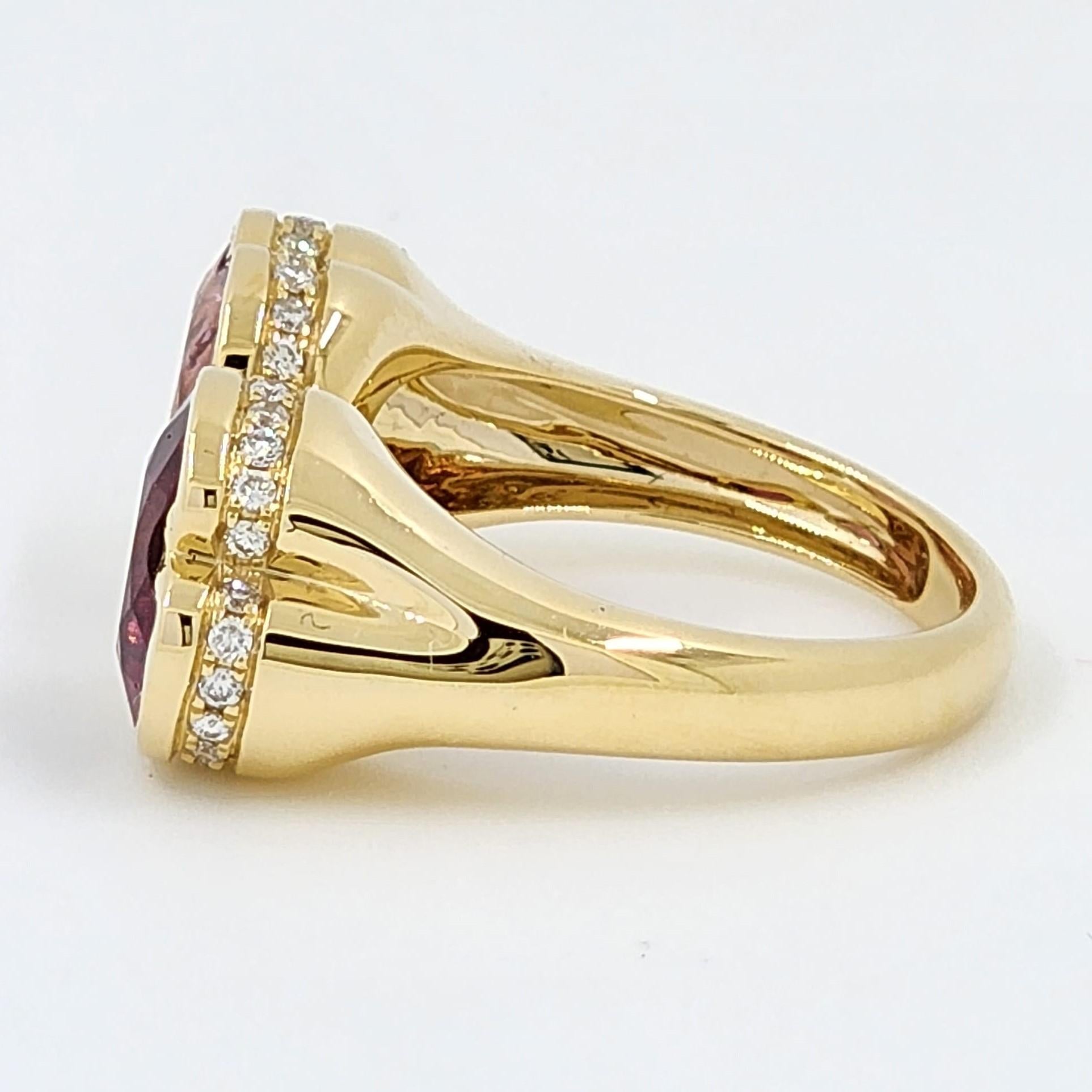 Heart Tourmaline Diamond Toi Et Moi Ring in 18 Karat Yellow Gold In New Condition In Hong Kong, HK