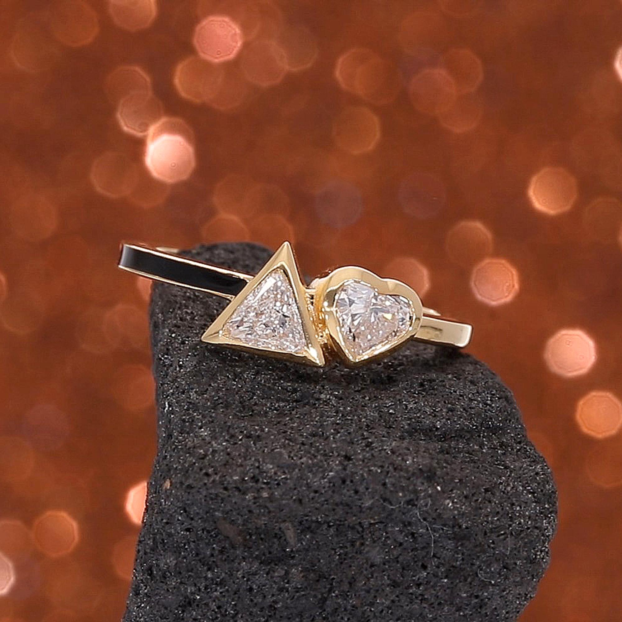 For Sale:  Heart & Trillion Shape Diamond Enamel Band Ring 14 Karat Yellow Gold Jewelry 3
