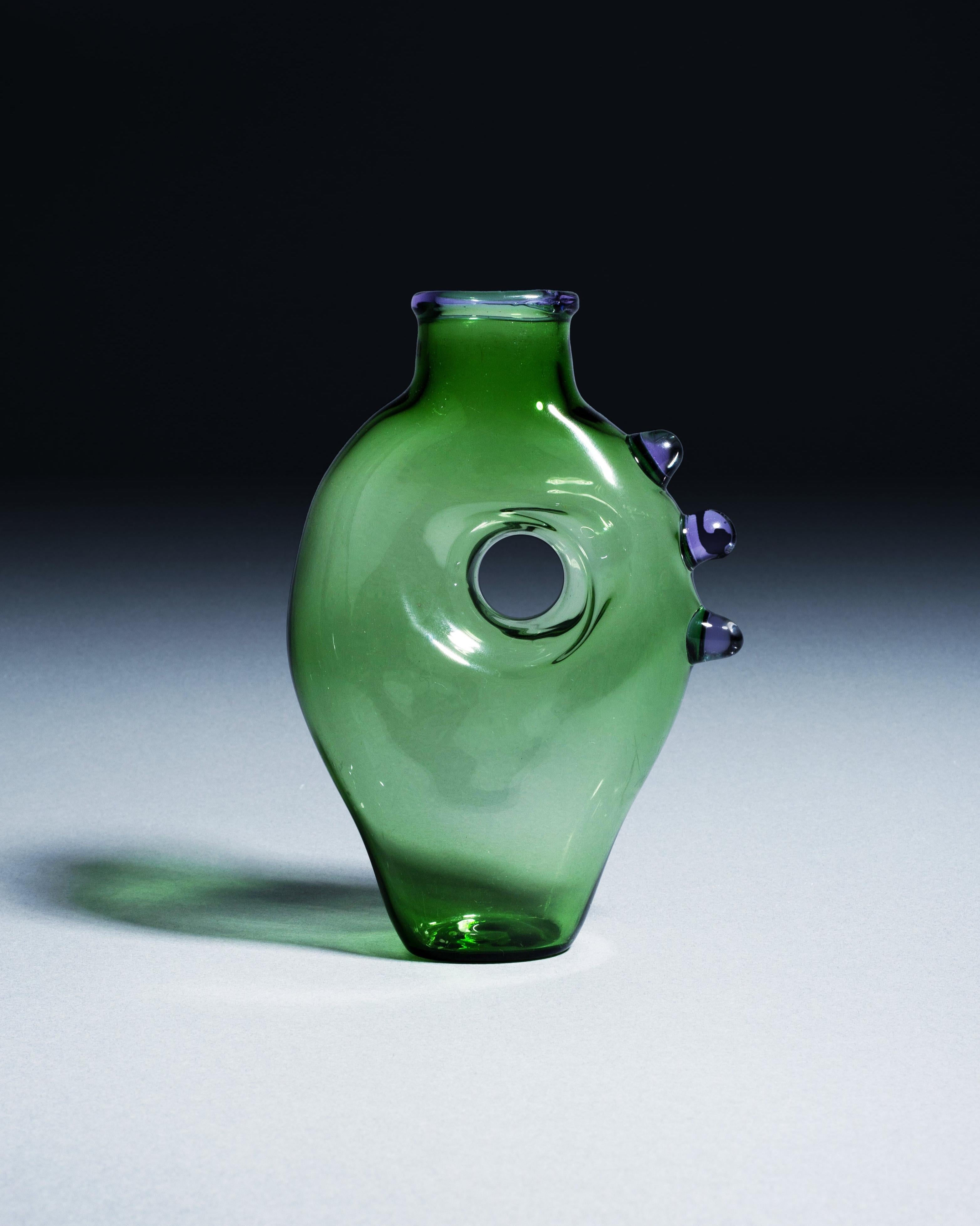 Vase "cœur" en verre soufflé en vente